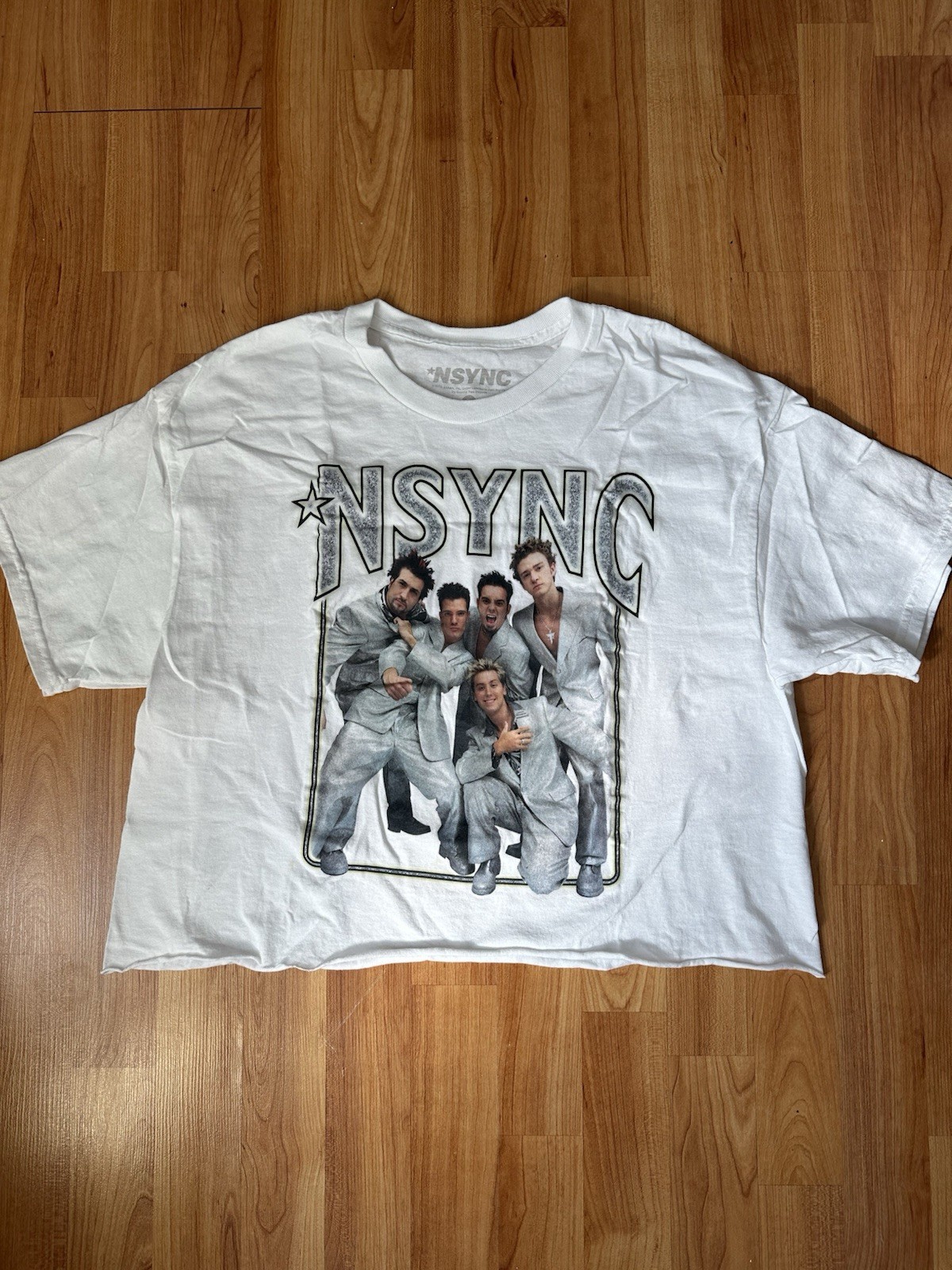 NSYNC Crop Top Women’s L T-Shirt Boy Band 90’s Raw Edge NEW