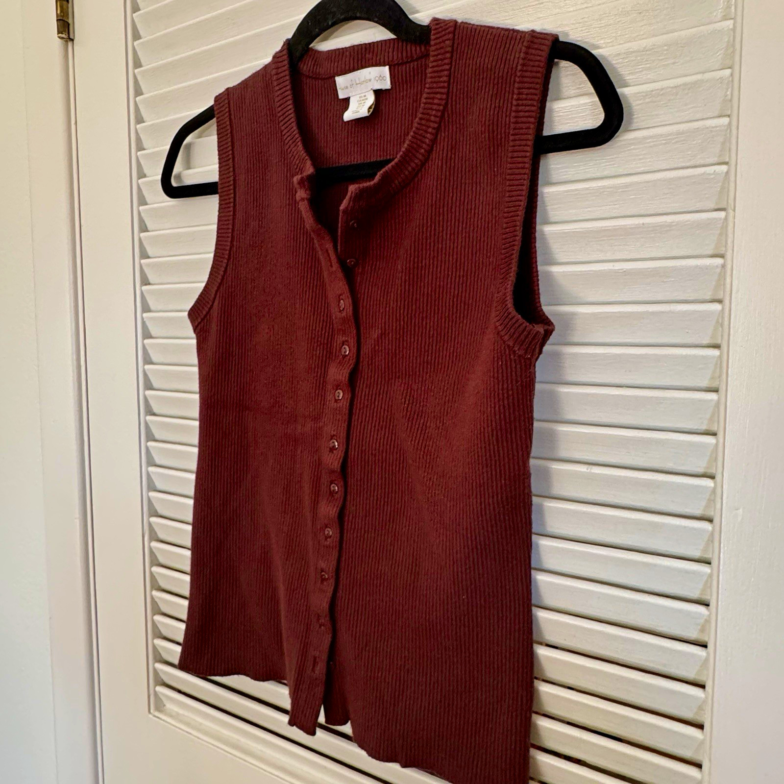 House of Harlow 1960 Brown Rib-Knit V-Neck Button Front Sweater Vest M