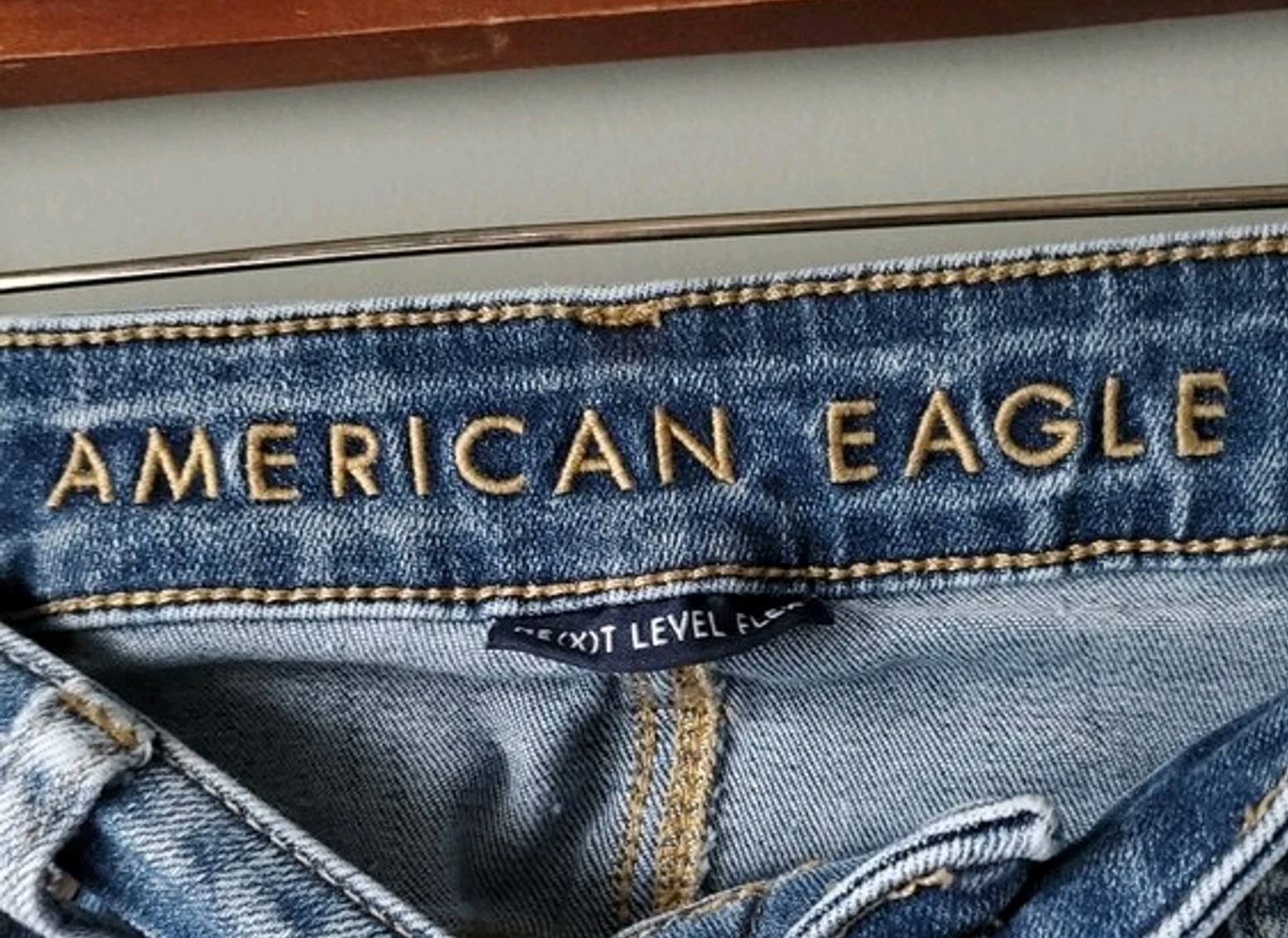 American Eagle Men’s Distressed Next Level Flex Jeans Size 30×32