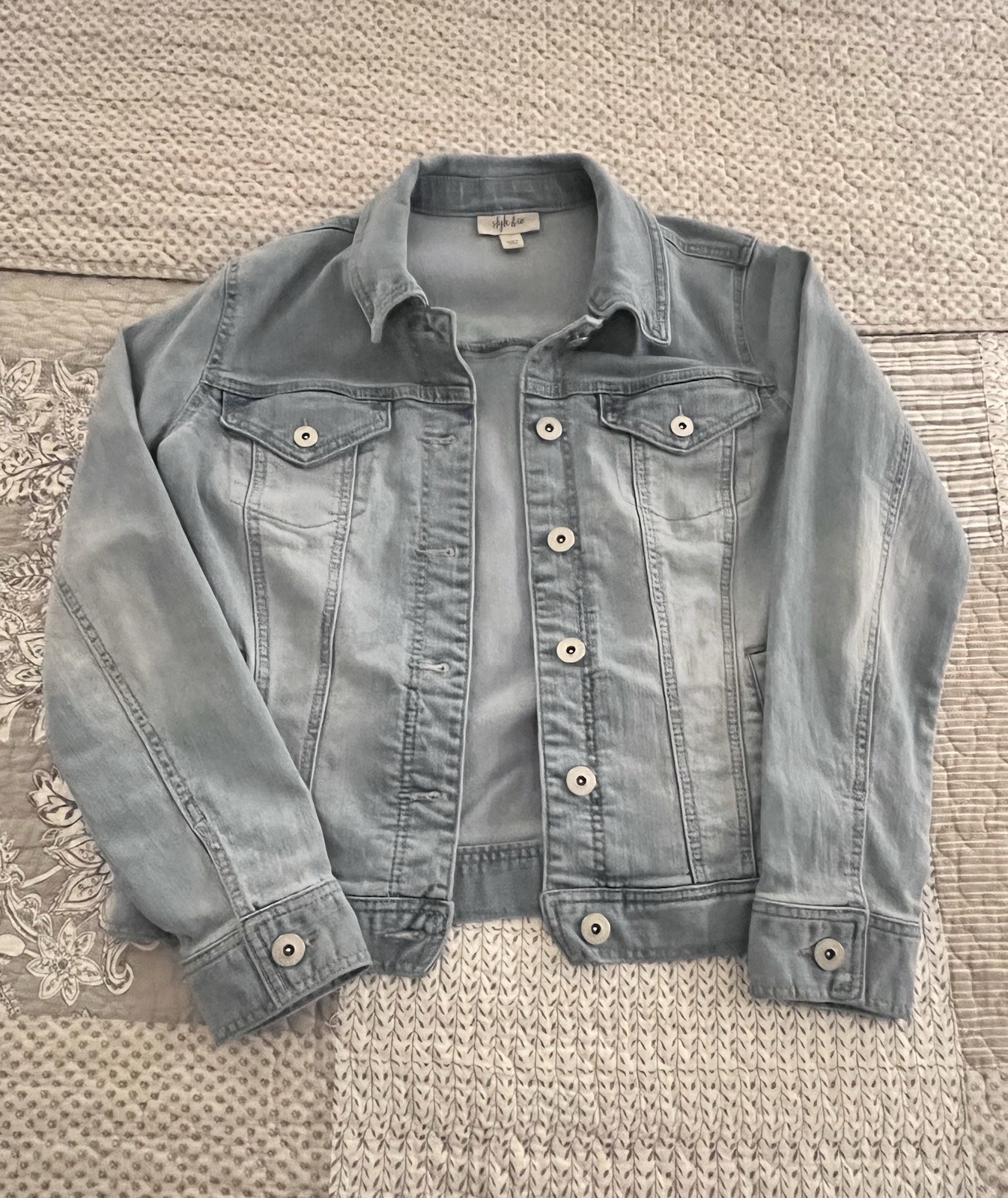 Style & Co Light Wash Denim Jacket Size Medium
