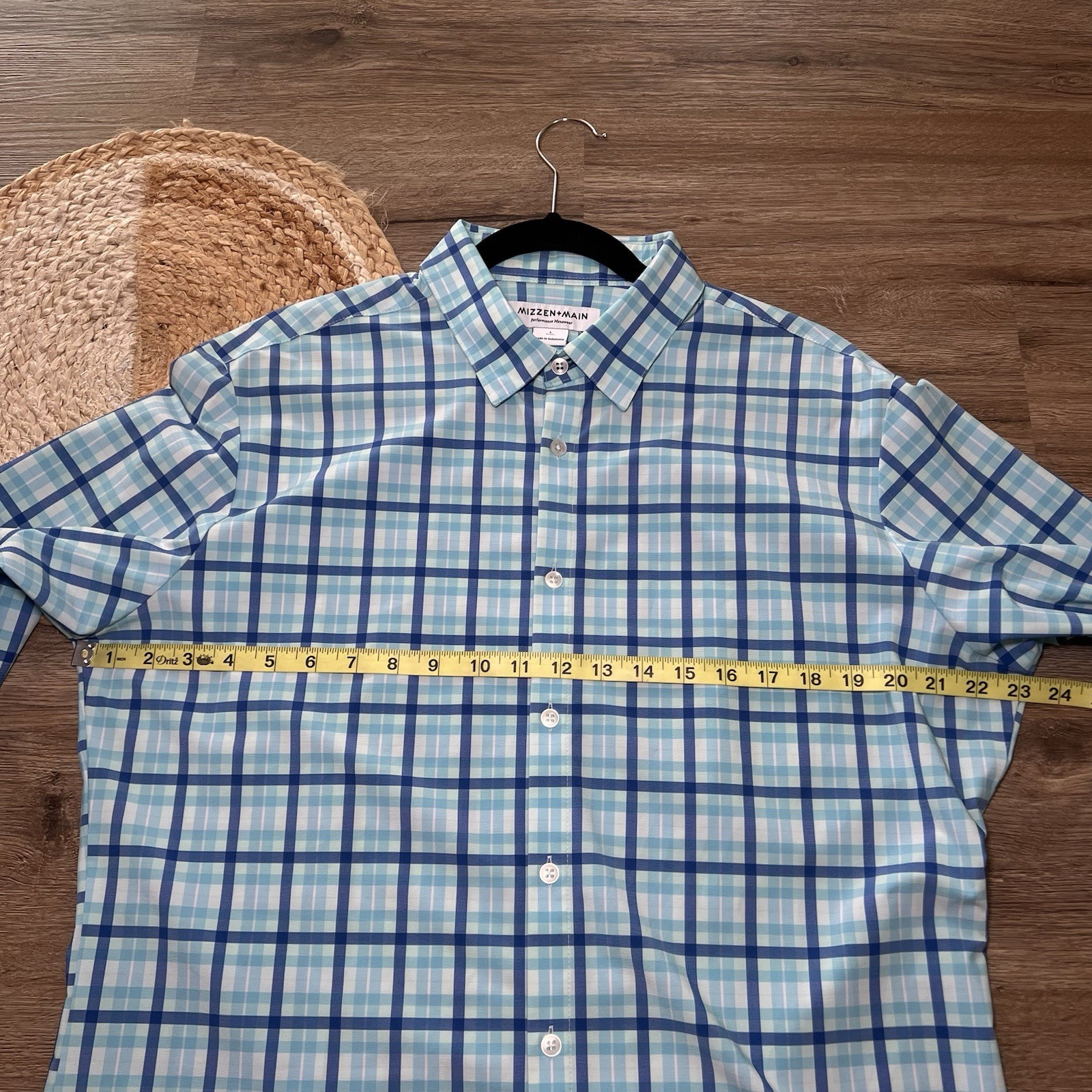 MIZZEN + MAIN Performance Menswear Plaid Button Down Shirt READ DESC