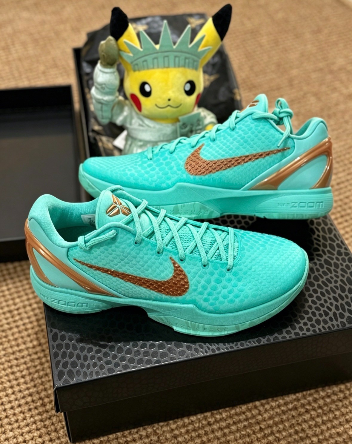 NEW Nike Kobe 6 Protro Jalen Brunson Statue of Liberty IQ5774-300 Men
