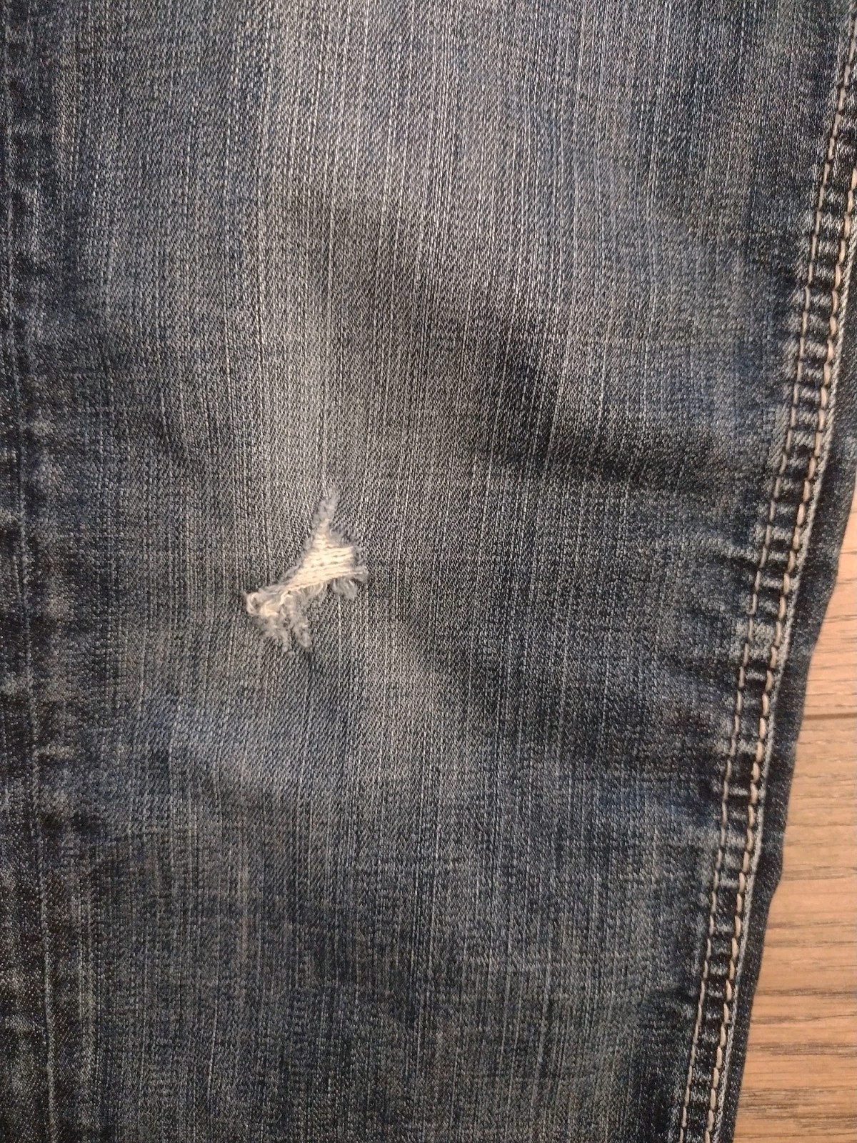 Silver Denim Jeans Women’s Suki Ankle Slim Size 29×27 Distressed Stretch