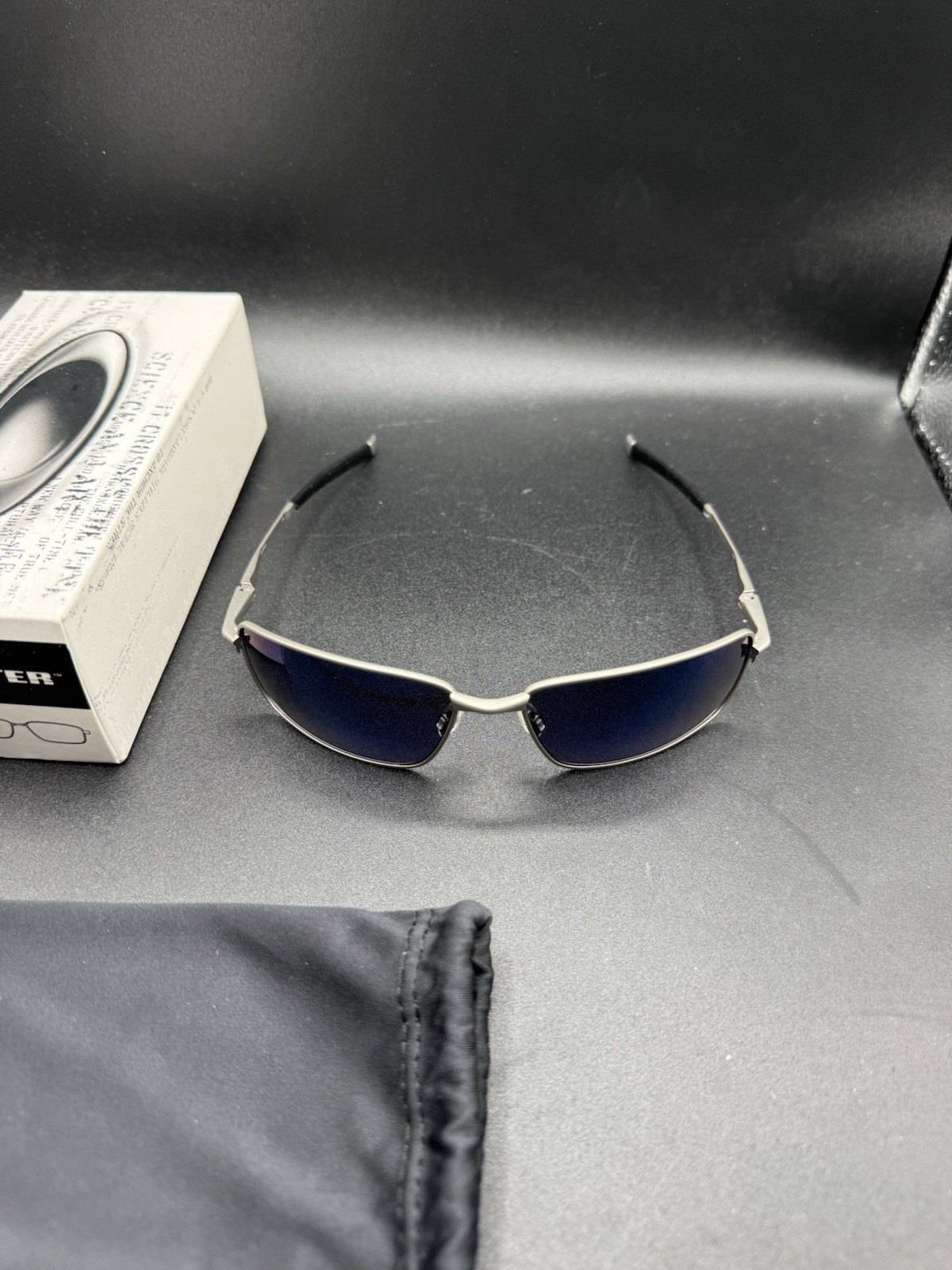 Oakley Splinter Light/Ice Iridium Lenses 05-467 Spring Hinge New