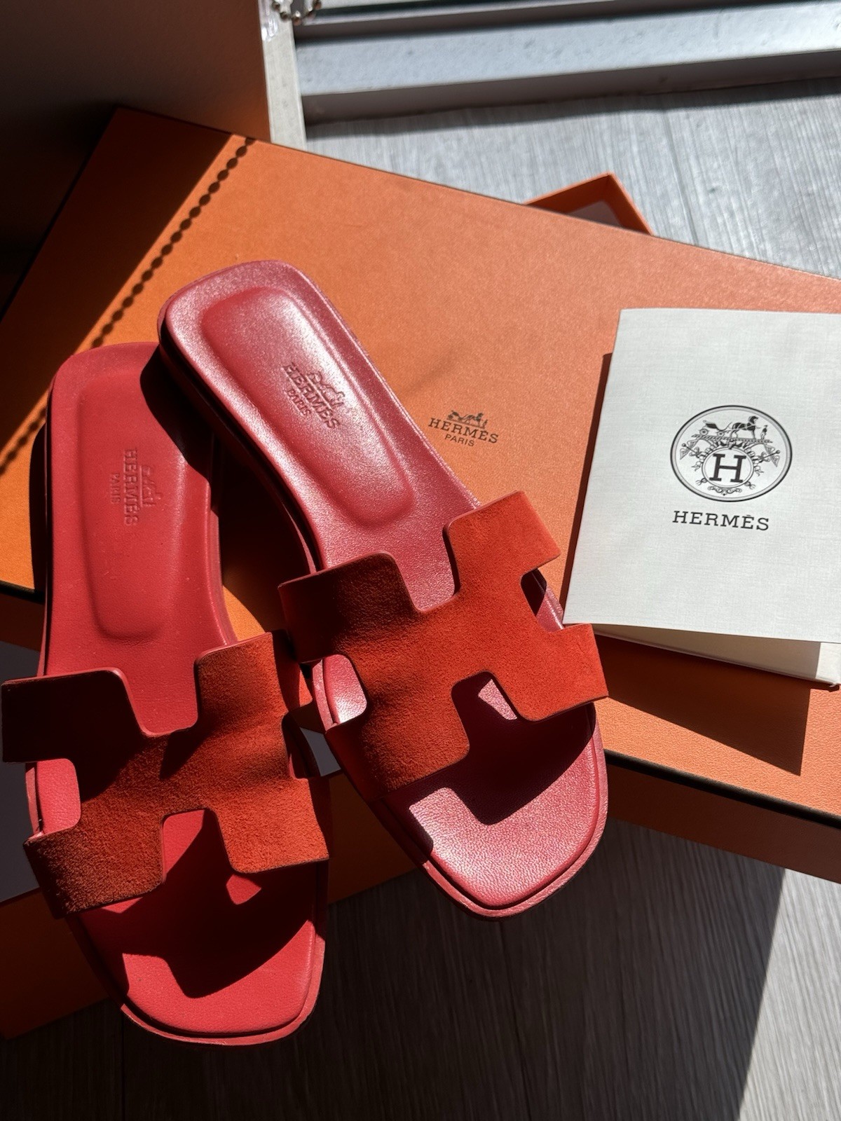Hermes Oran Limited Edition Sandals Women’s Size 37