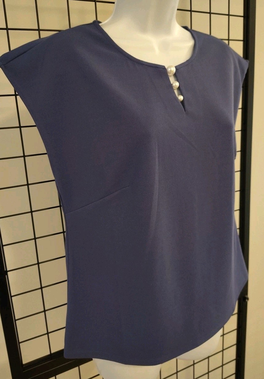 Melloday Blouse Woman’s Size Medium Stretch Purple Blueish Cap Sleeve Pullover