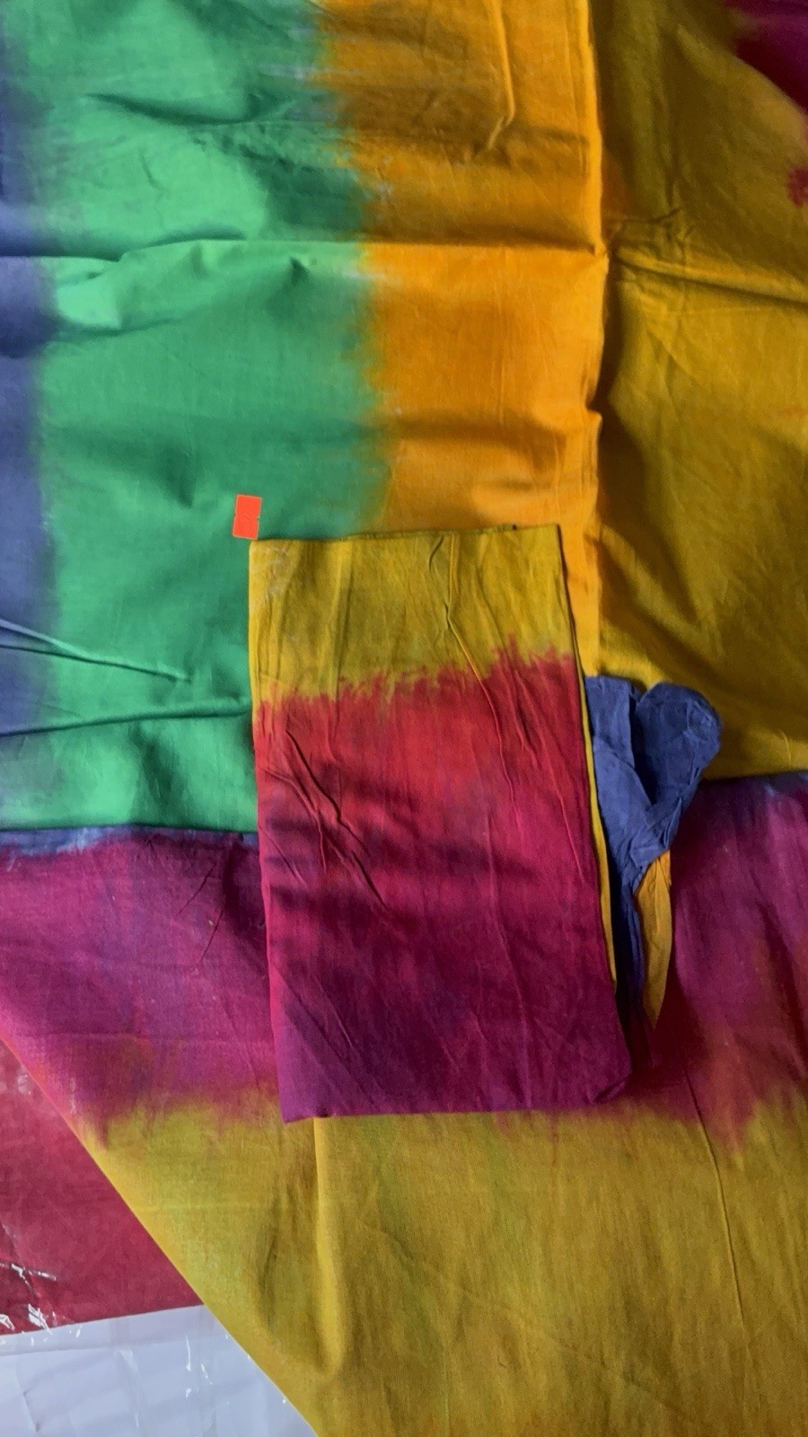 NEW 🆕, Cotton BATIK SAREE. ( Item#L3229 ) including blouse piece. Only $33