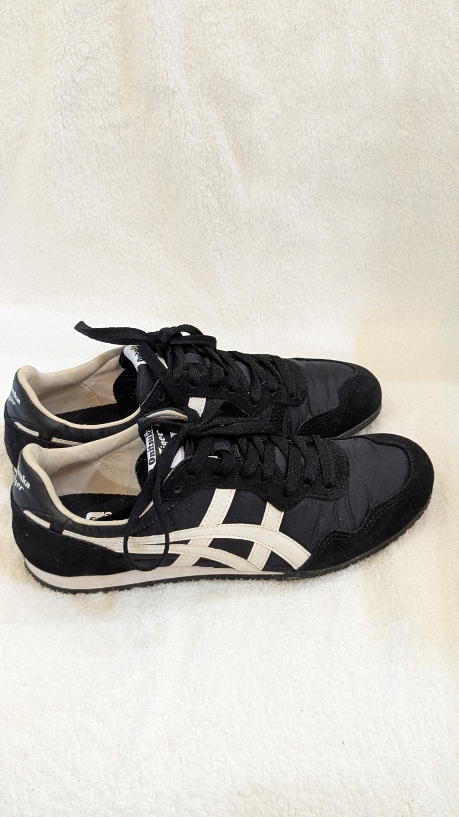 ASICS Onitsuka Tiger Serrano Black/White Classic Shoes Size 8.5 Womens