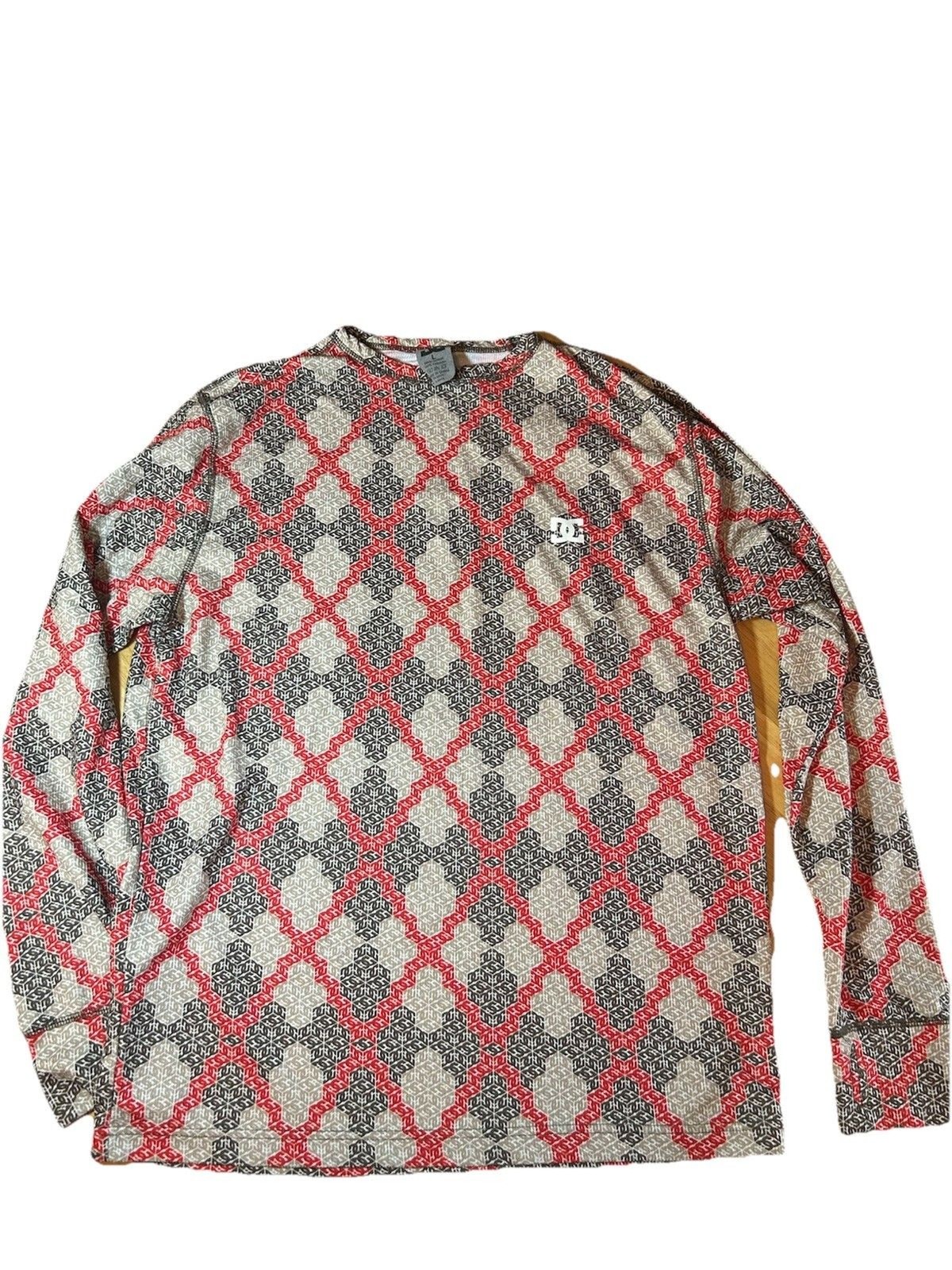 DC Shoes Geometric Logo Long Sleeve Performance Shirt Mens Large Red Gray Top
