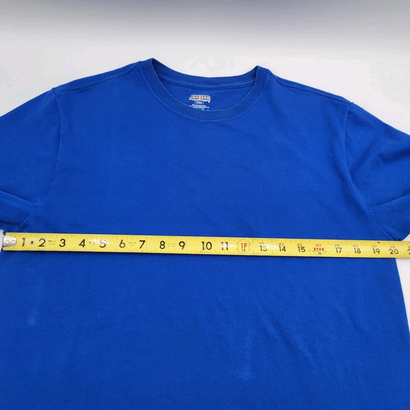 Vintage Russell Jerzees Classic Ringspun Cotton Blue T-Shirt Size Medium