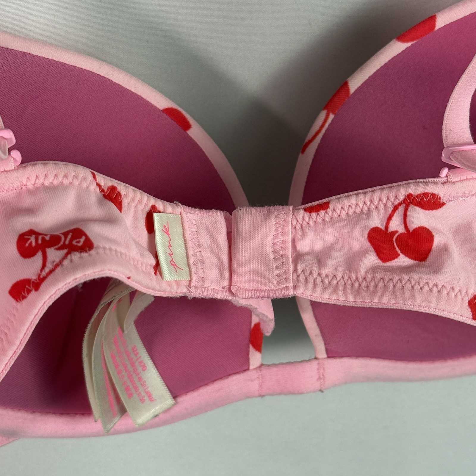 Victoria’s Secret PINK Sexy Pushup Bra 32a Color Pink and Red Heart Cherries VS