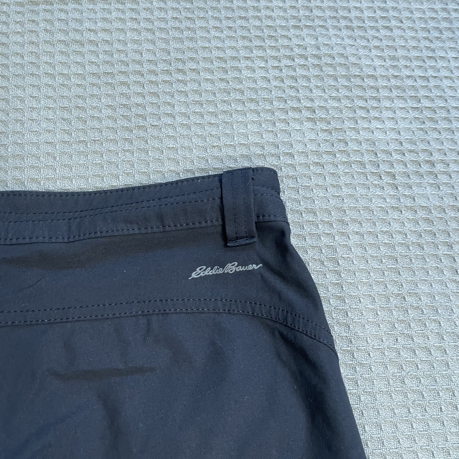 Eddie Bauer Rainier Capri Pants 6 Womens Black Nylon Stretch Hiking