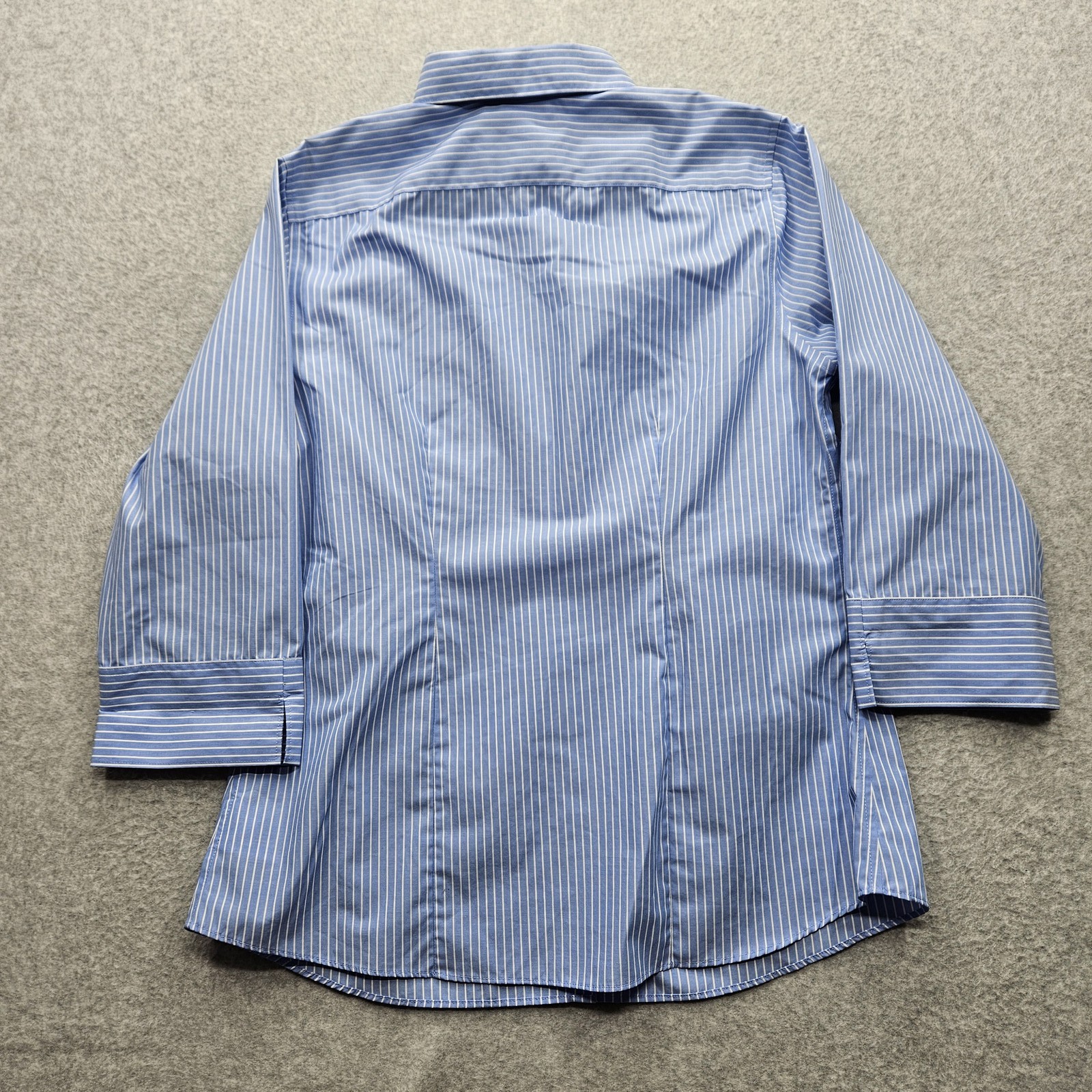 Land’s End Women’s Medium Sky Blue Button-Down 3/4 Long Sleeves