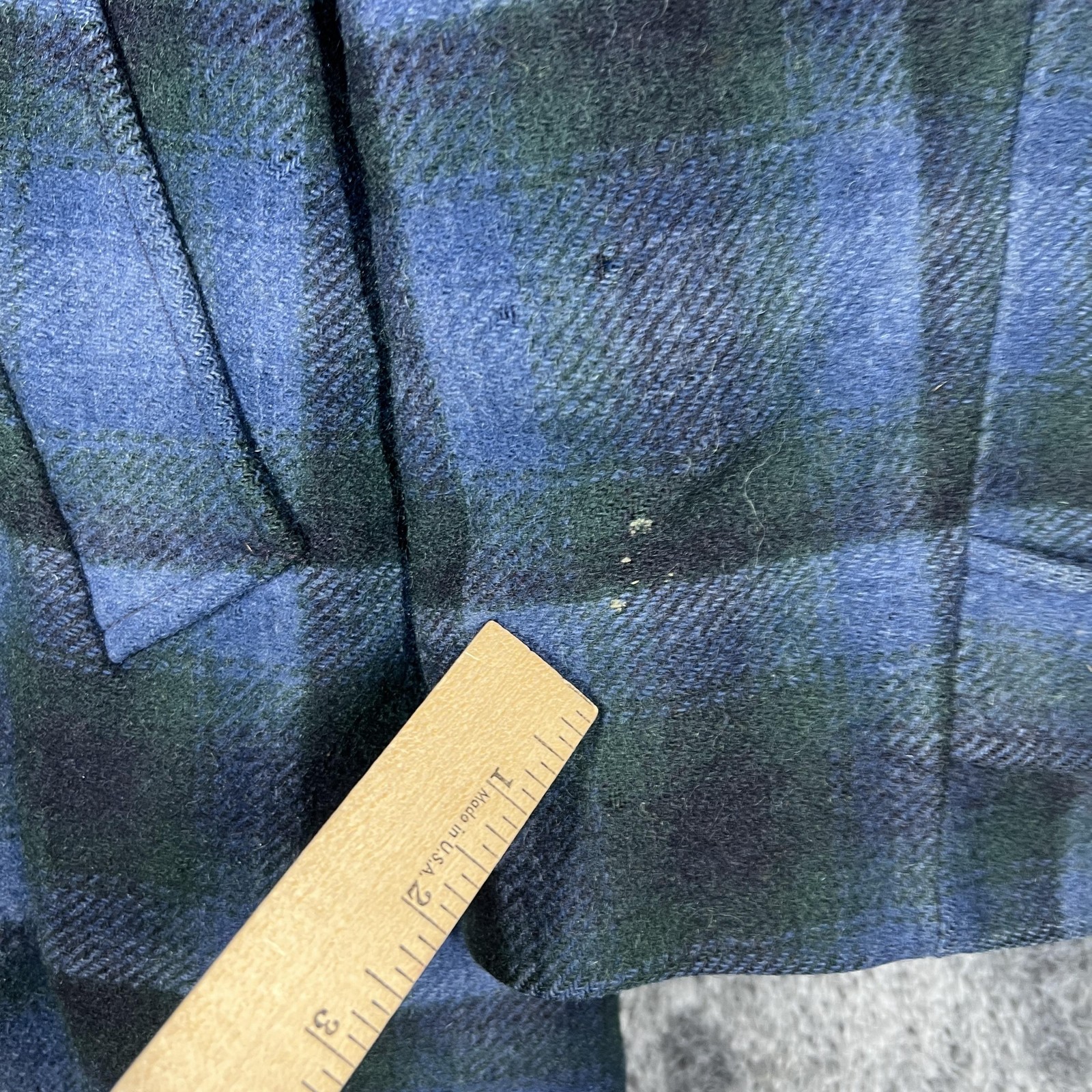 Vintage Pendleton Coat Mens 38 Blue Plaid Wool Overcoat Fur Trim Quilted 70s