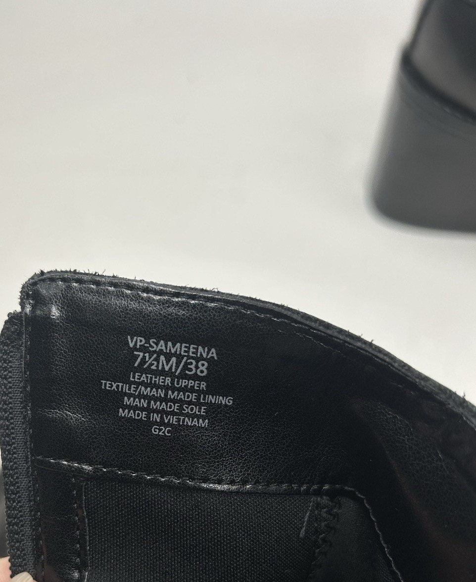 VINCE CAMUTO Sameena Ankle Bootie sz 7.5M Black Leather Buckle Accent