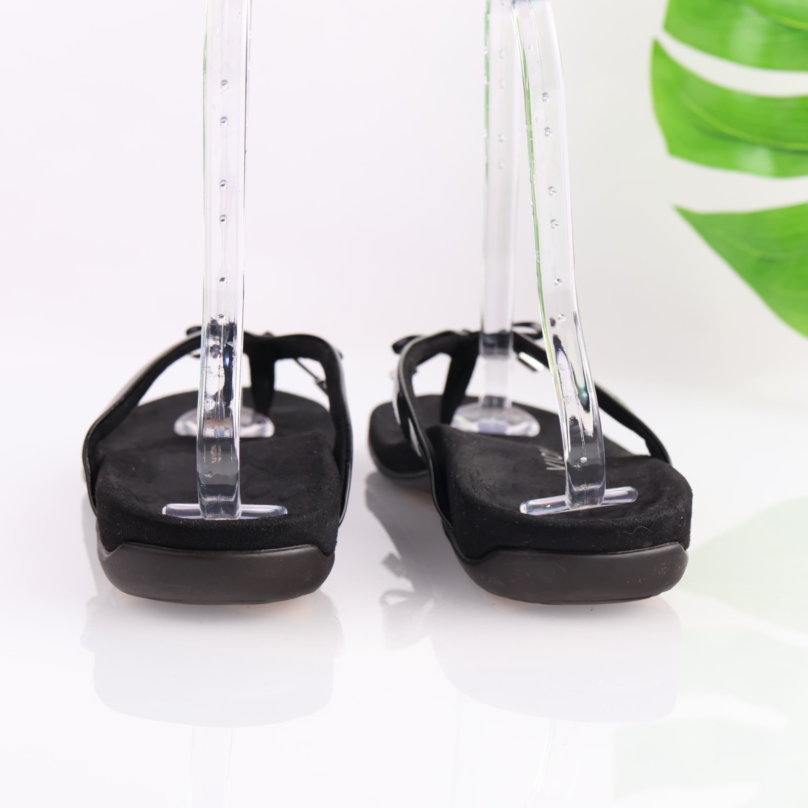 Vionic Womens Bella II Sandal Size 11 Black Patent Thong Arch Support Slide Shoe