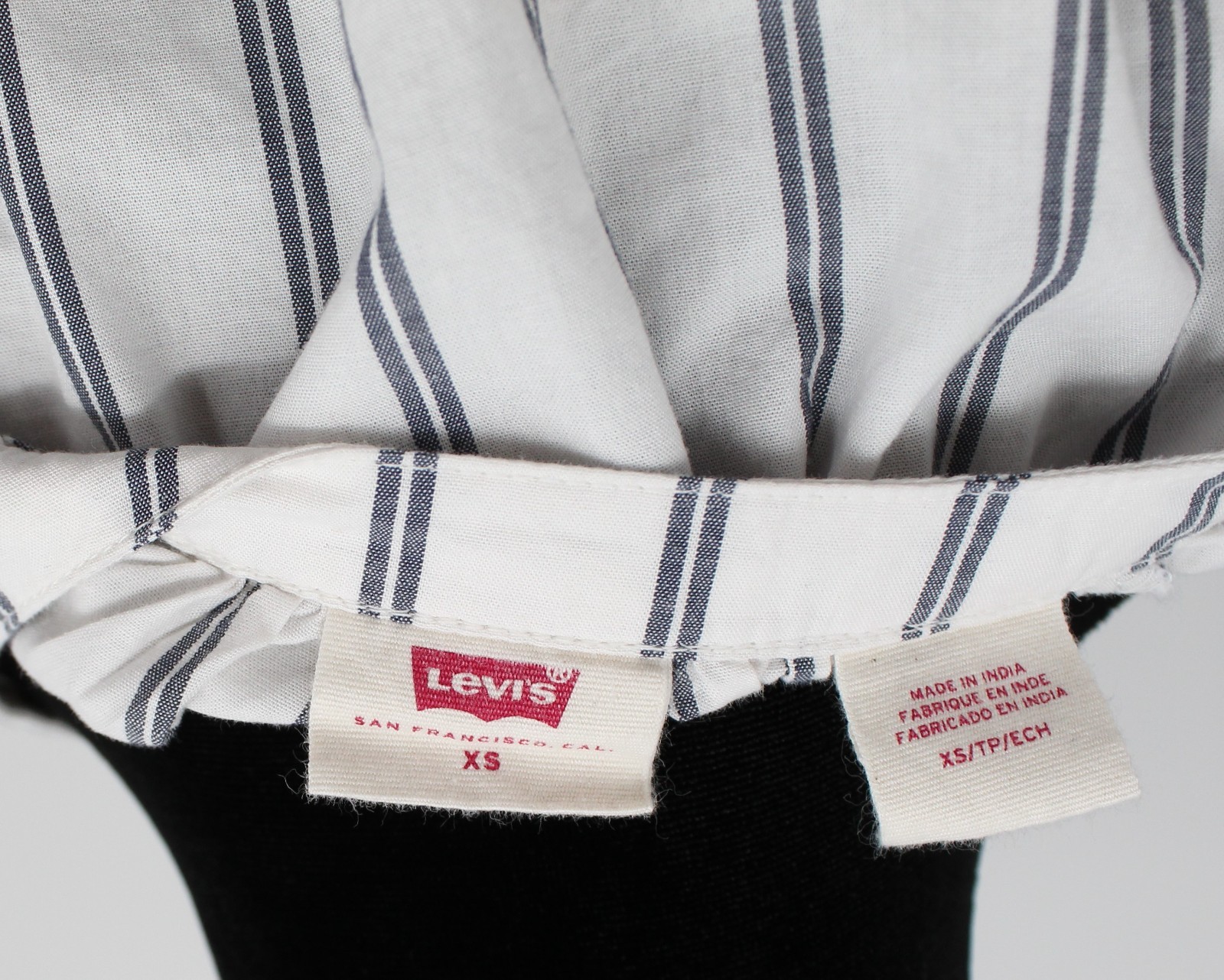 Levi’s XSmall Top Lainey Blouse Green Peach Stripes Puff Sleeves 100% cotton XS