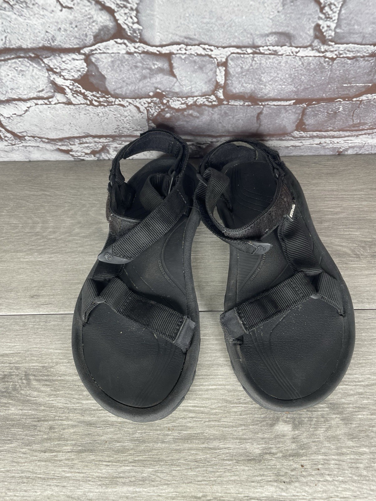 TEVA Hurricane Xlt2 Black EVA Foam Midsole Rugged Rubber Sandals Women 8M US/39