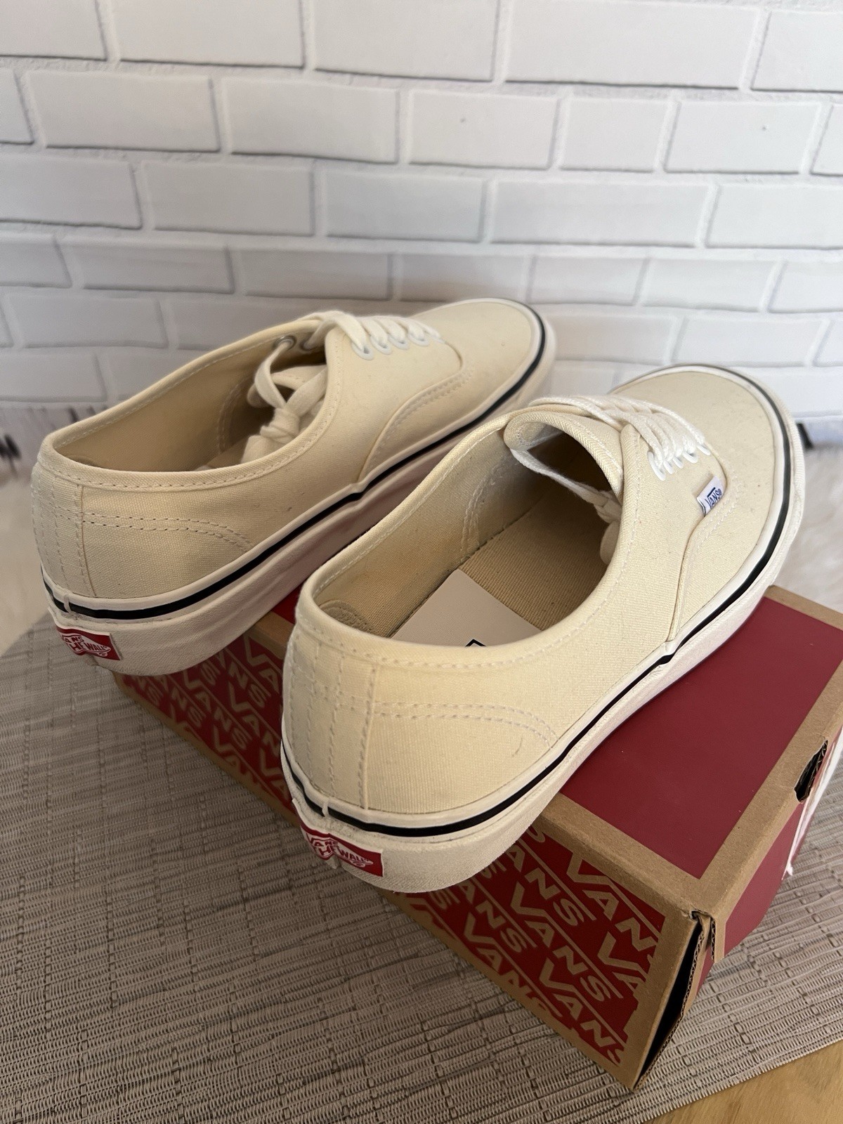 VANS Authentic 44 DX Anaheim Factory Classic White Canvas Mens 8 Womens 9.5 2020