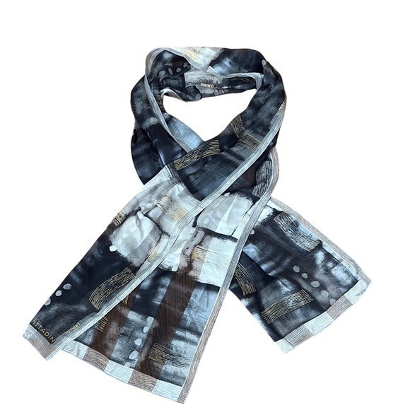 Adrienne Vittadini Scarf Black Grey White Gold Metallic Abstract Print Rectangle