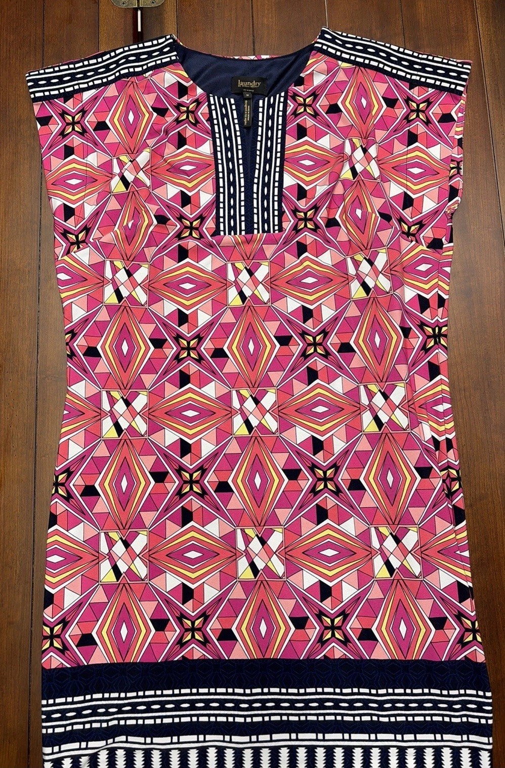 Laundry by Shelli Segal Pink/Multi Geometric Shift Dress Women’s SX Medium EUC