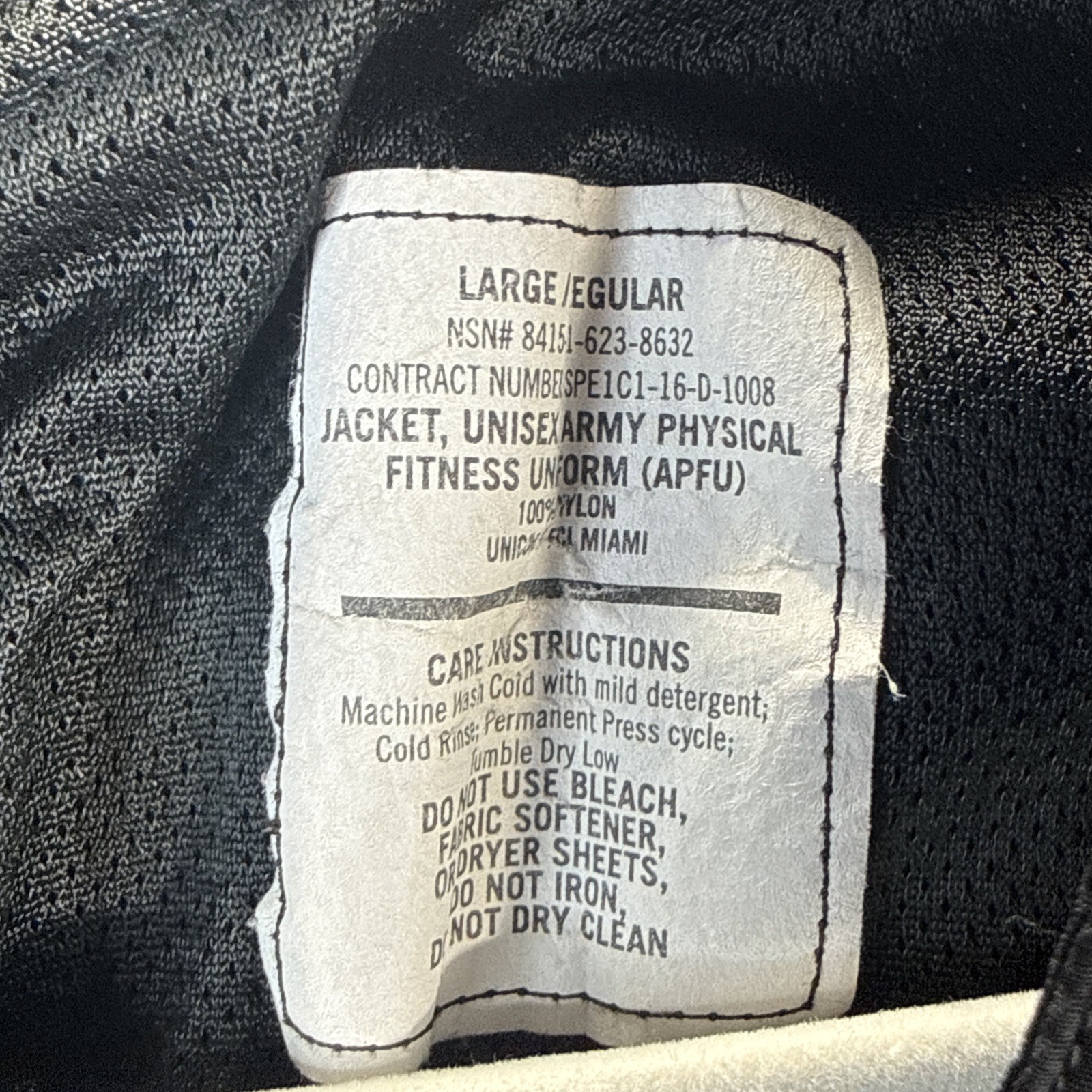 US Army APFU Jacket Large Regular Black Physical Fitness PT Uniform