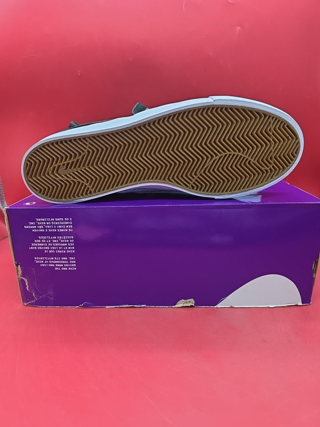 Nike SB Janoski Slip on Mens Size 10 Black White Leather Skate Shoes FN5893 001