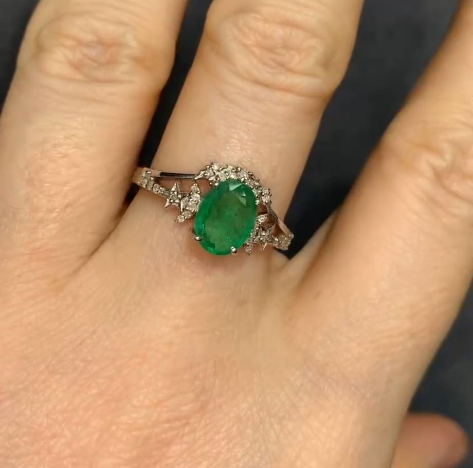 Natural Emerald Ring, Diamond Halo Ring, 925 Sterling Silver Ring, Handmade I