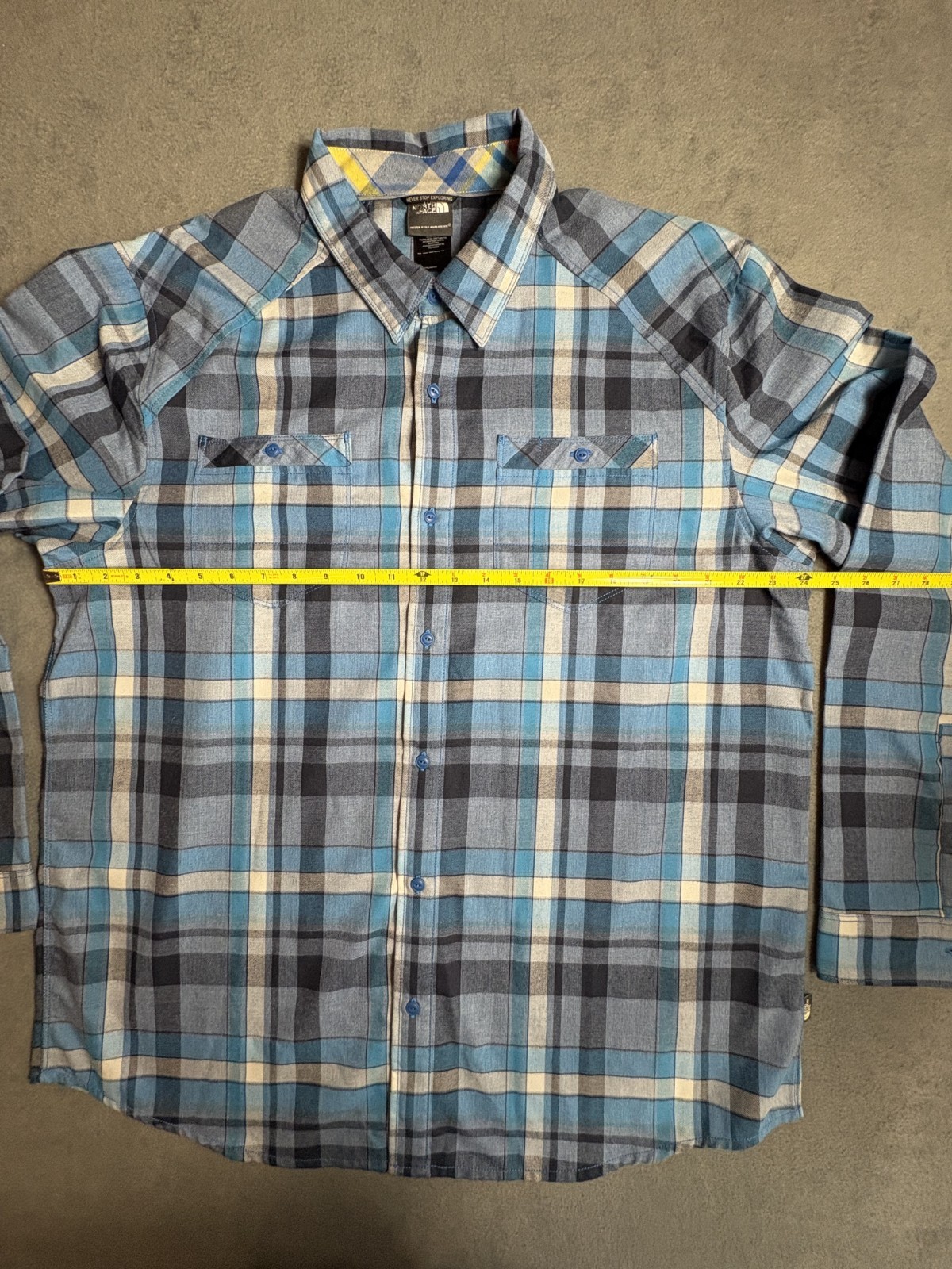 THE NORTH FACE PLAID FLANNEL BLUE BLACK WHITE EXTRA LARGE XL