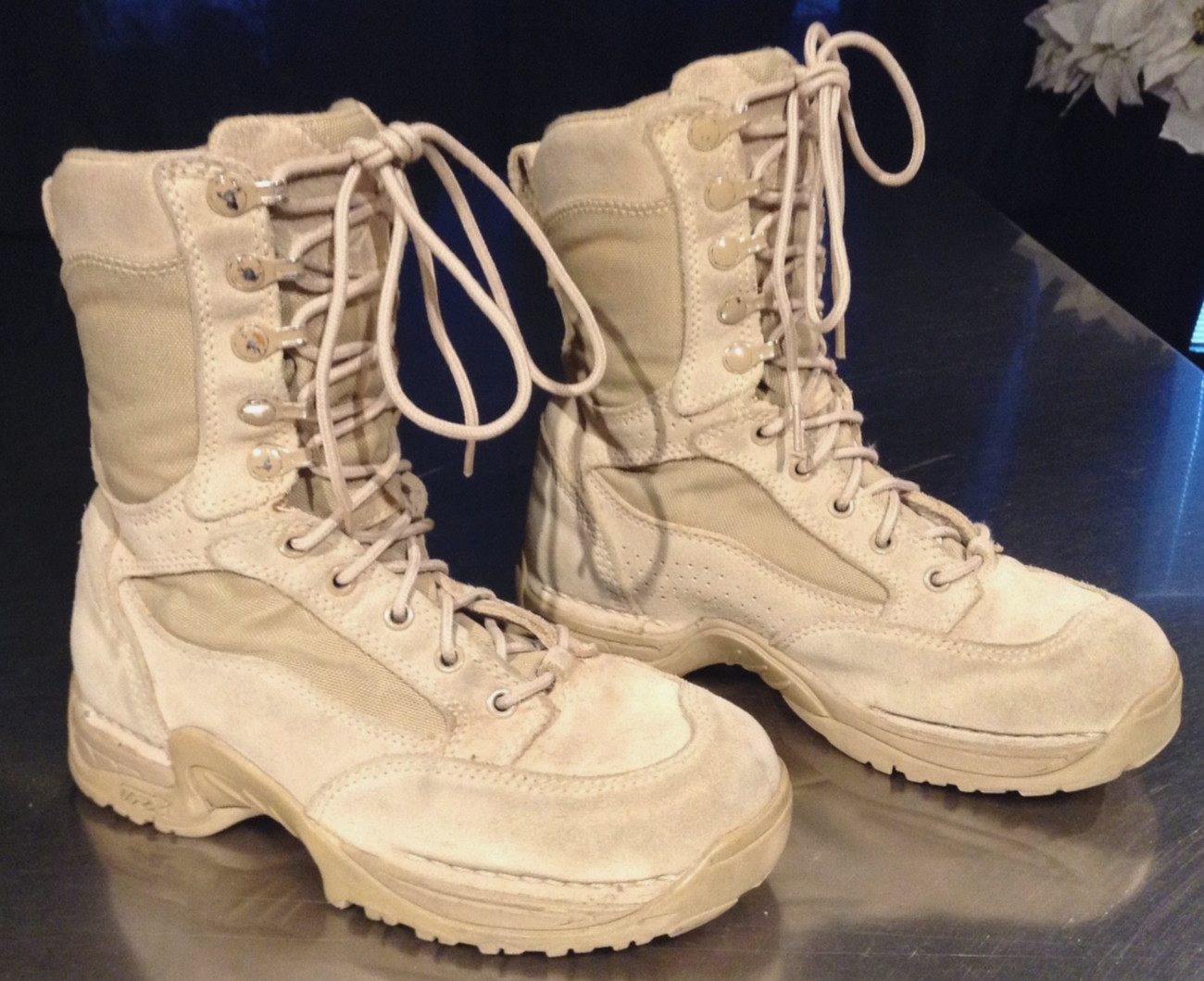Danner TFX Boots Women’s Size 6.5 Suede Leather & Nylon Desert Tan Color #26018