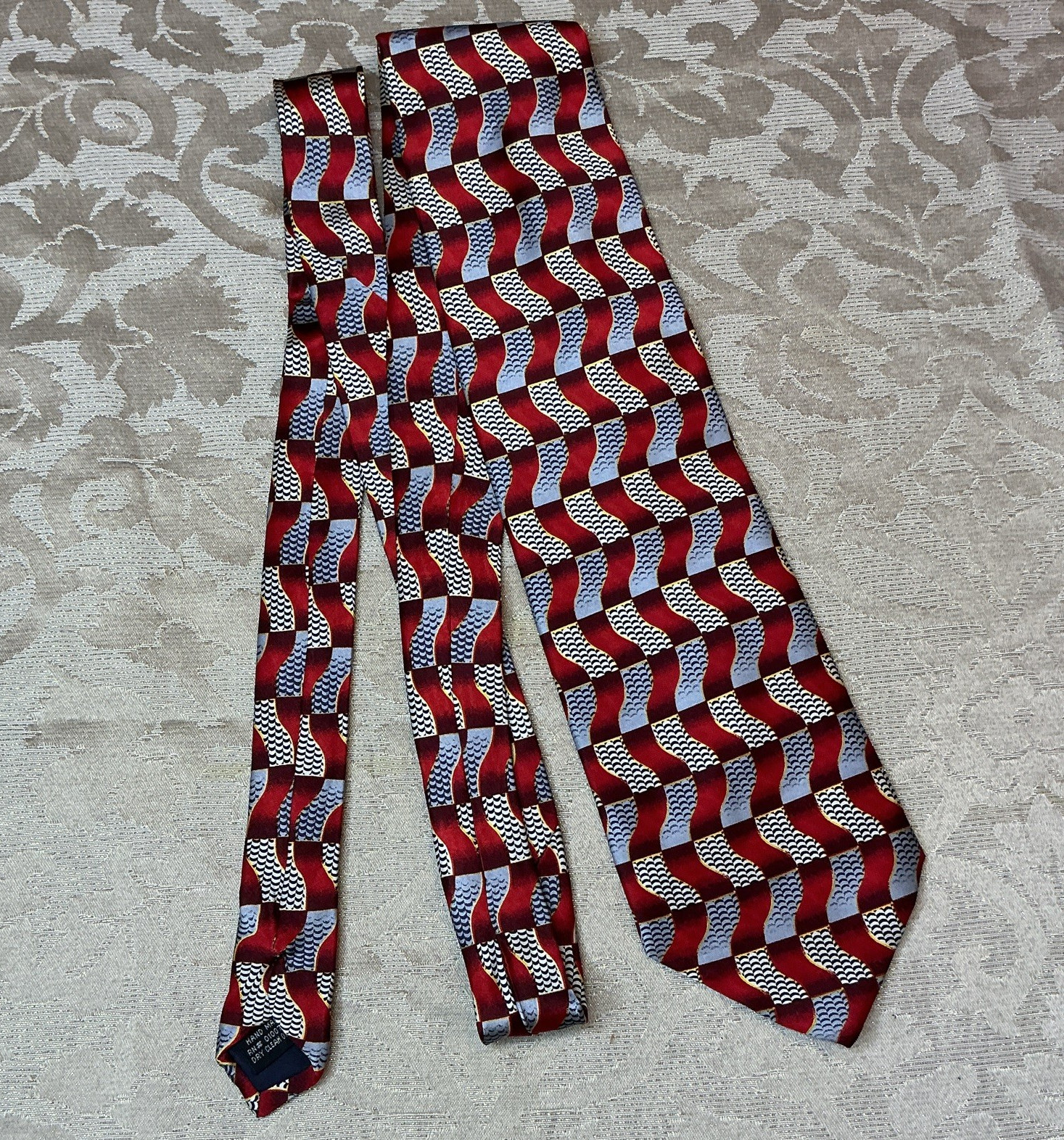 Polo Club Men’s Silk Satin Geometric Tie Red/Blue/White/Black Pointed 1-Piece
