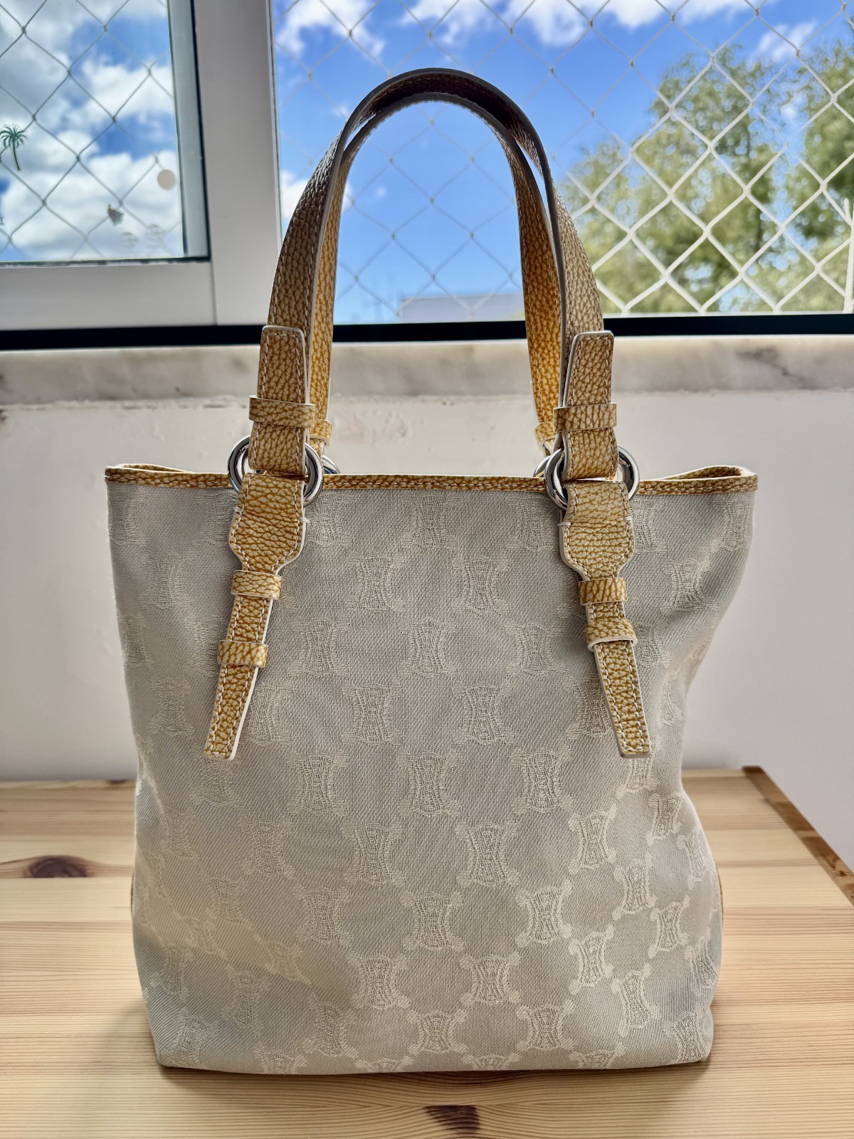 Vintage CELINE Gray Macadam Triomphe Canvas Tote Bag – Y2K Yellow Leather Trim