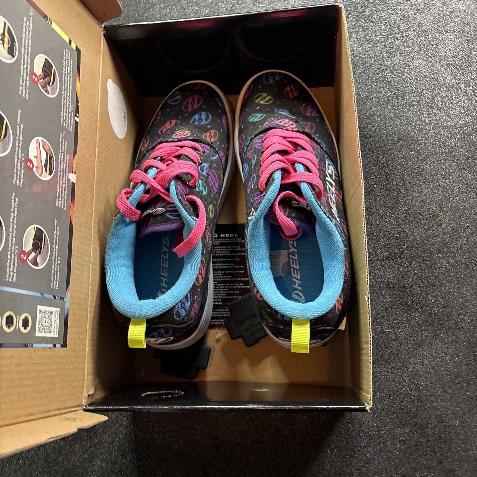 Heelys Womens 7 Sneakers Pro 20 Prints