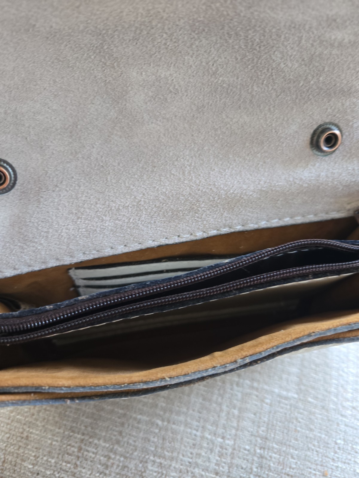 patricia nash wallet tooled White 7.75×5.5×2