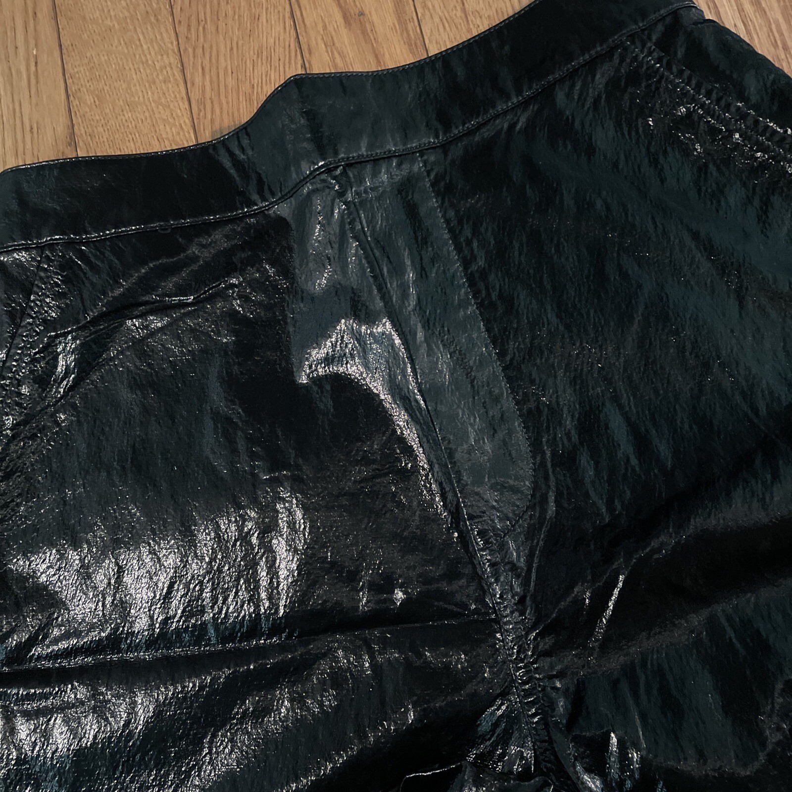 Good American The Paper Cargo Patent Faux Leather Pant Size 2 Med Black $170