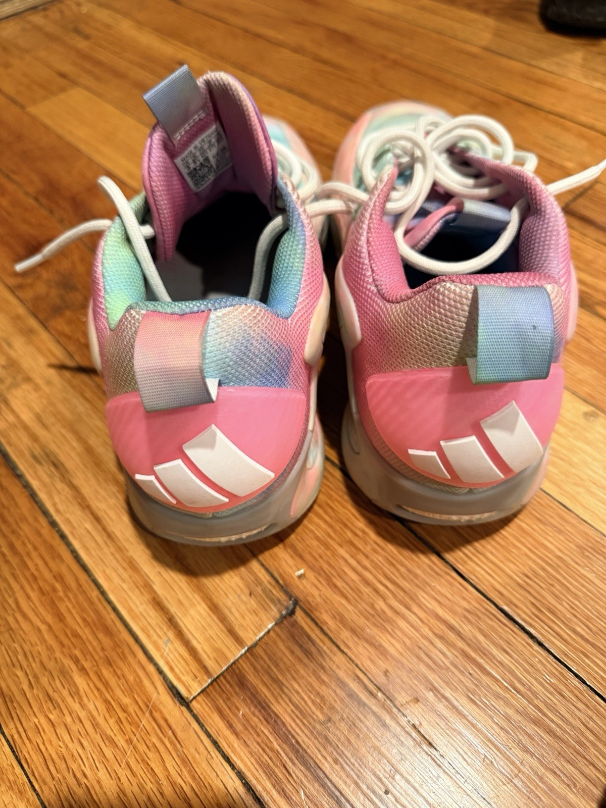AE 1 Low Adidas BASKETBALL Sneakers