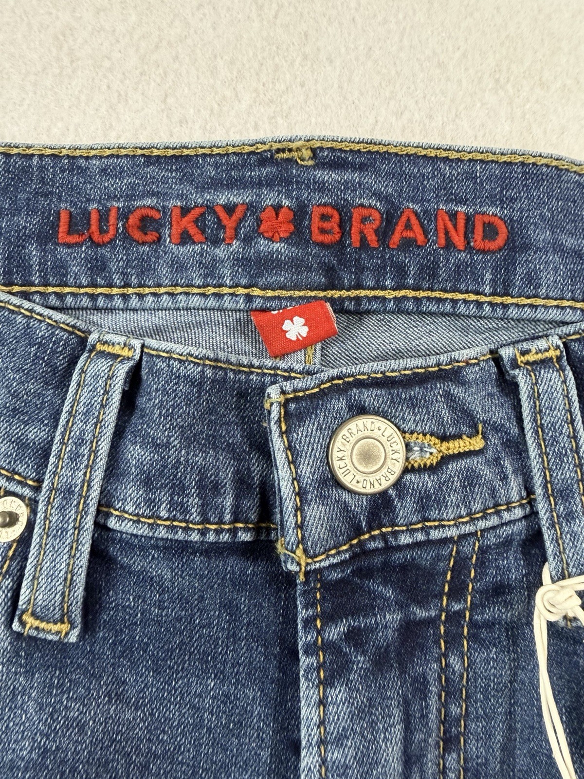 Lucky Brand Sweet Mid Rise Kick Crop Jeans Womens 8/29 Blue Medium Wash Denim