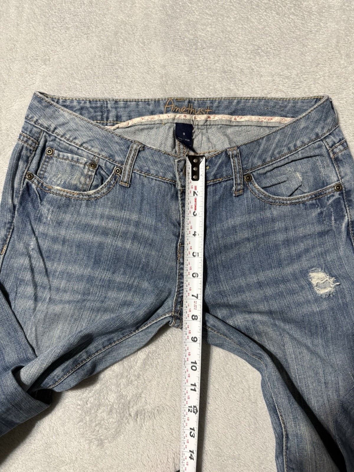 Amethyst Jeans Womens 9 Blue Bootcut Low Rise Medium Wash Distressed Style 30×31
