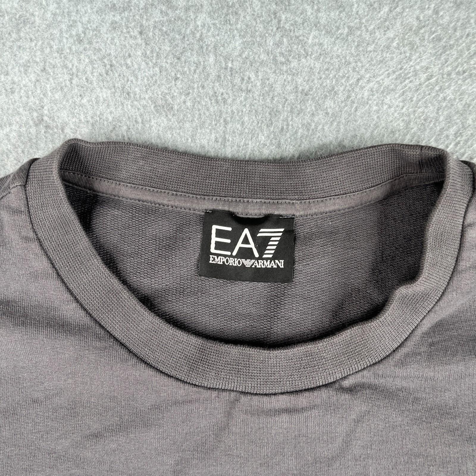 Emporio Armani EA7 Sweatshirt Large Gray Crew Neck Graphic Priont Long Sleeve