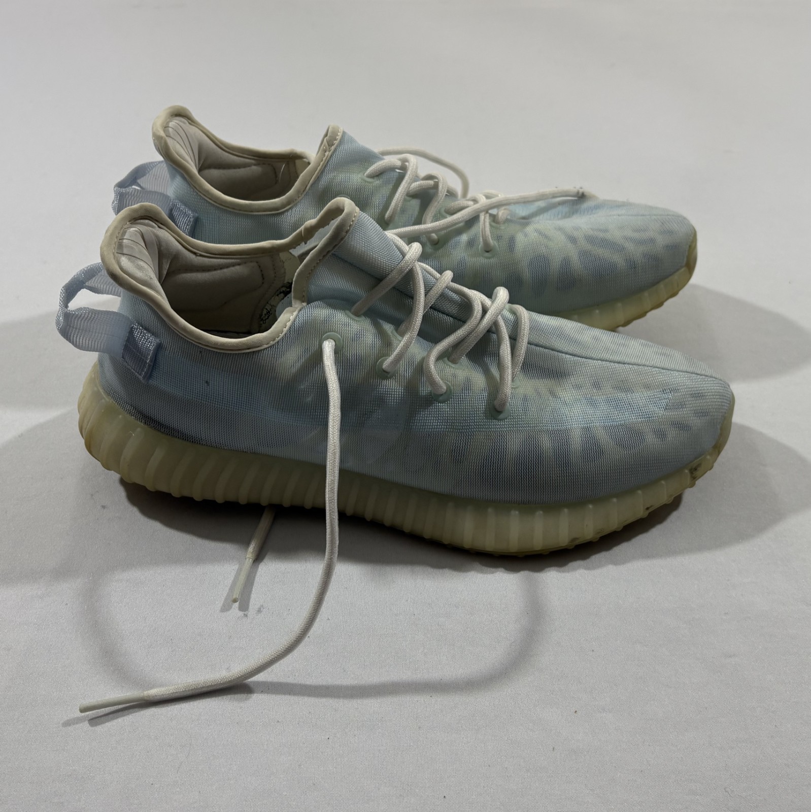 Adidas Yeezy Boost 350 V2 Mono Ice Blue White Mens Sneakers GW2869 Shoes Sz 11