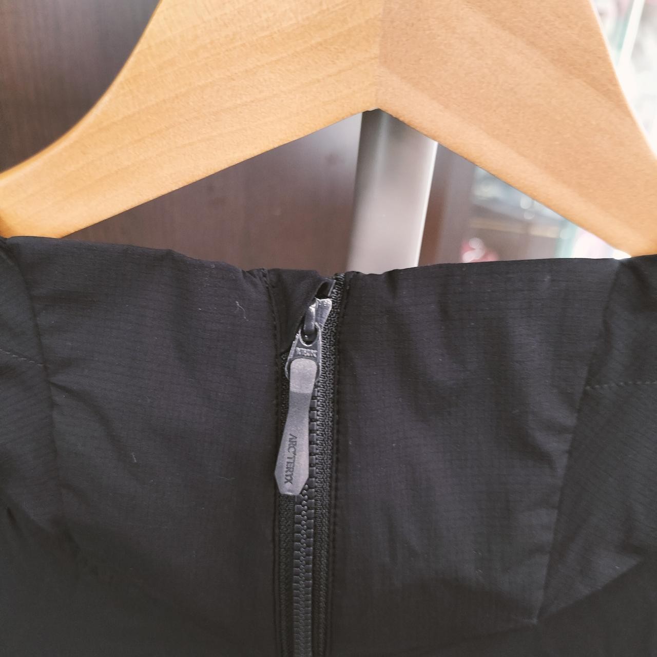 Arcteryx Atom SL Hoody Mens Nylon Jacket Black L Used