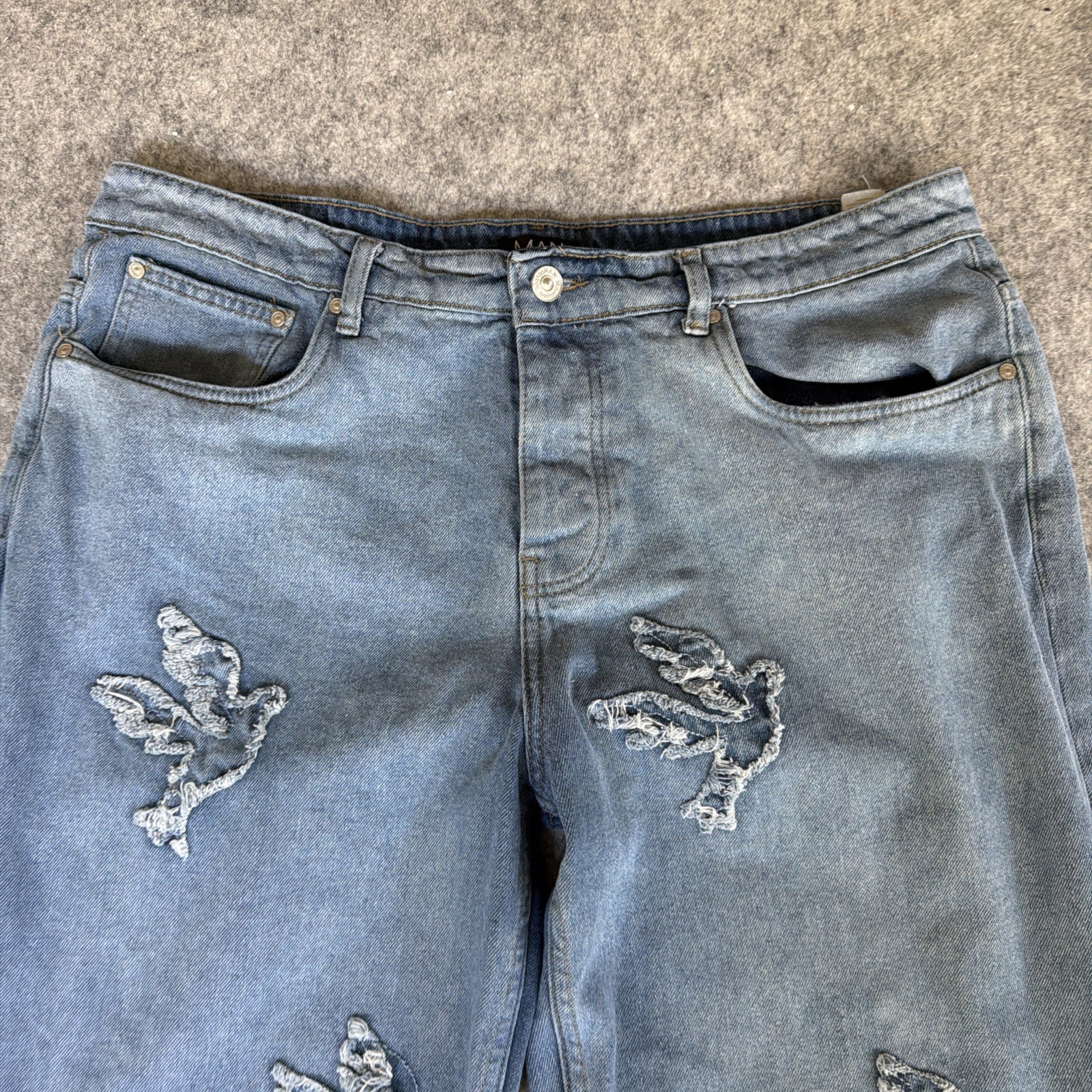 Man BoohooMan Jeans Men38 x 31 Blue Denim Distressed Doves Regular Fit