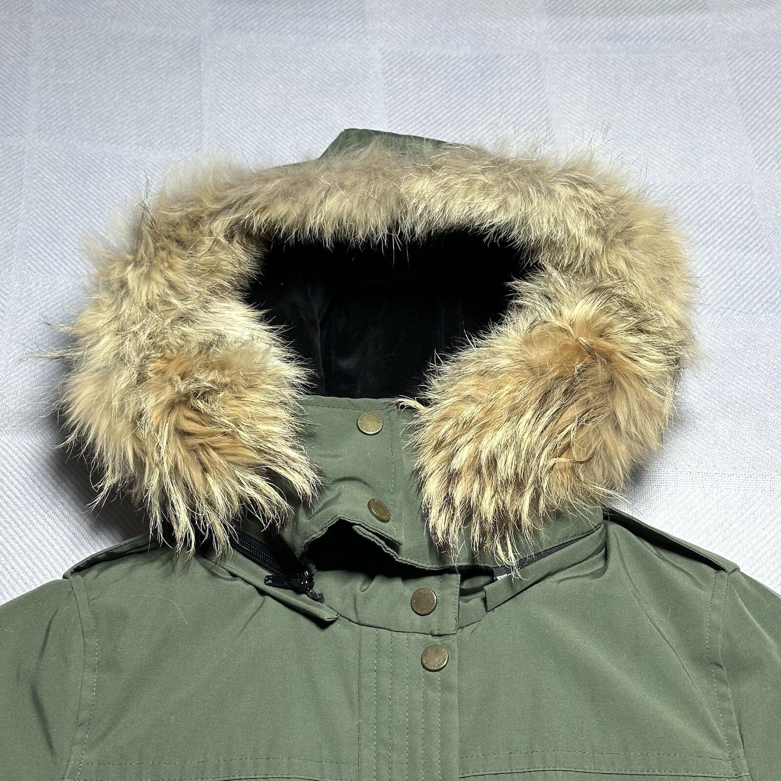 Pendleton North Shore Green Down Parka Jacket Coyote Fur Hood Women’s Size XS