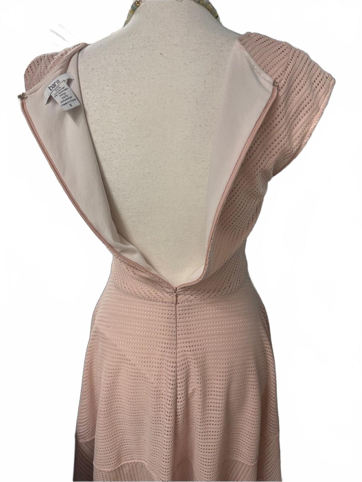 Bar III Summer Fit & Flare V Neck Peach Knit Dress Size Small