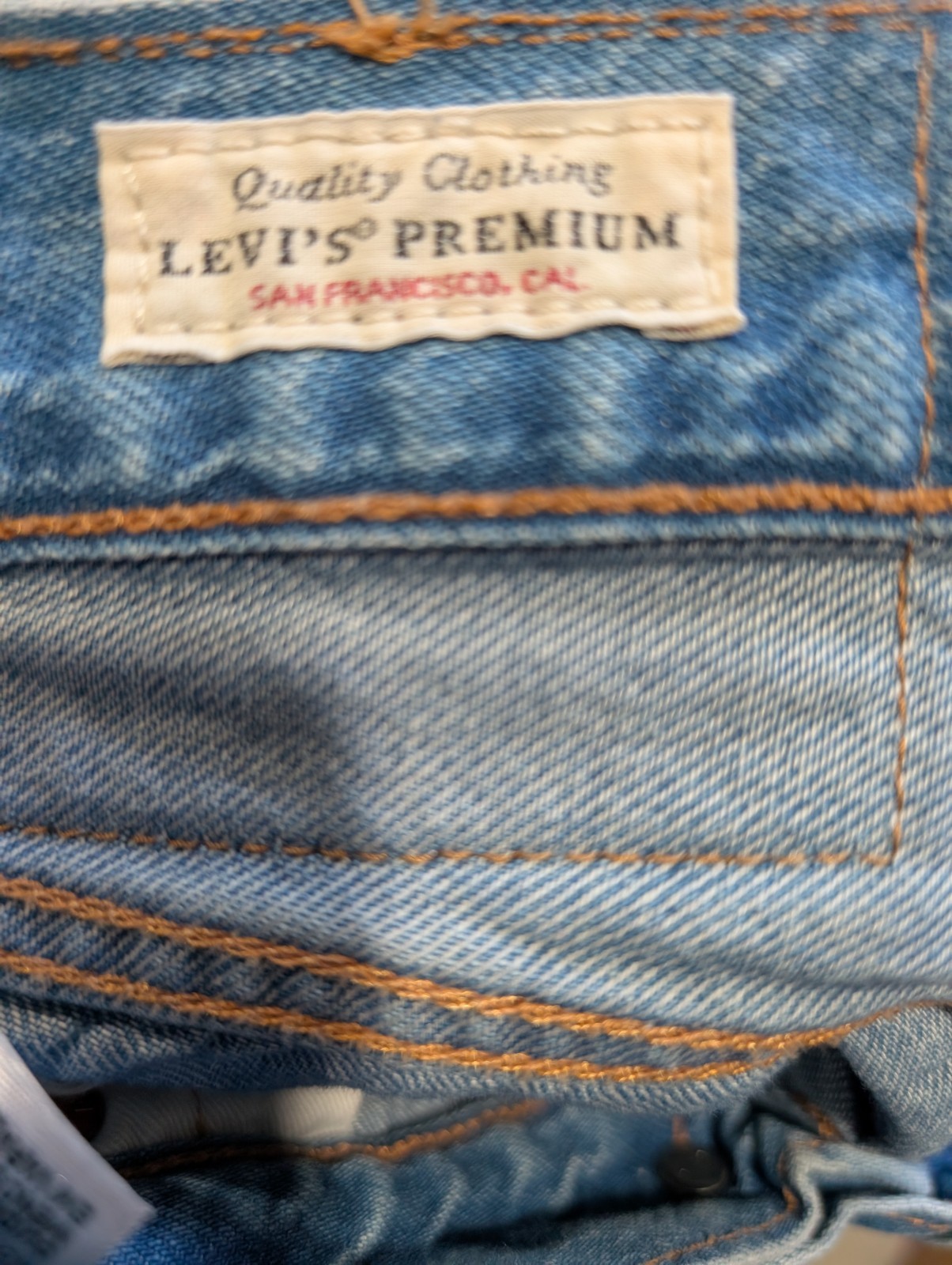 Levi’s 501 Premium Men’s 5-Pocket Straight Blue Medium Wash Denim Jeans Button