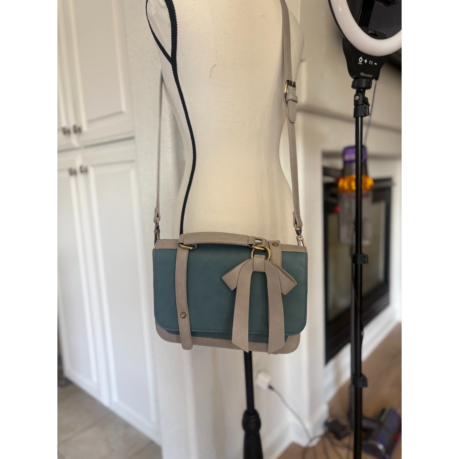 ECOSUSI Blue & Beige Two-Tone Messenger Bag – Detachable Bow – Retro Satchel