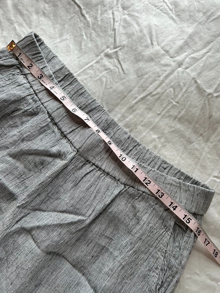Eileen Fisher Women’s Small Organic Linen Cropped Pants Ankle