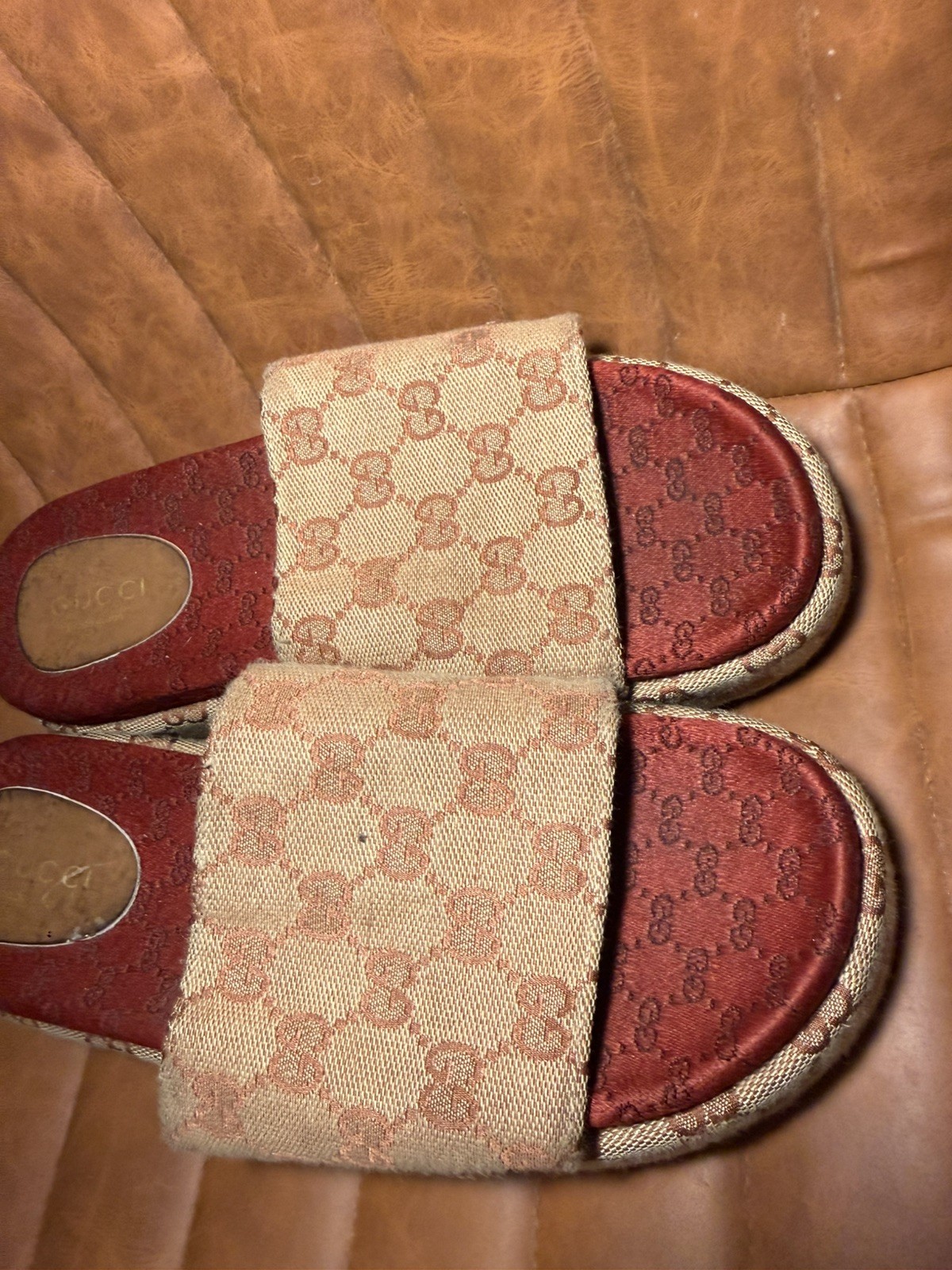 Gucci Angelina GG Supreme Platform Slide Sandals size 38