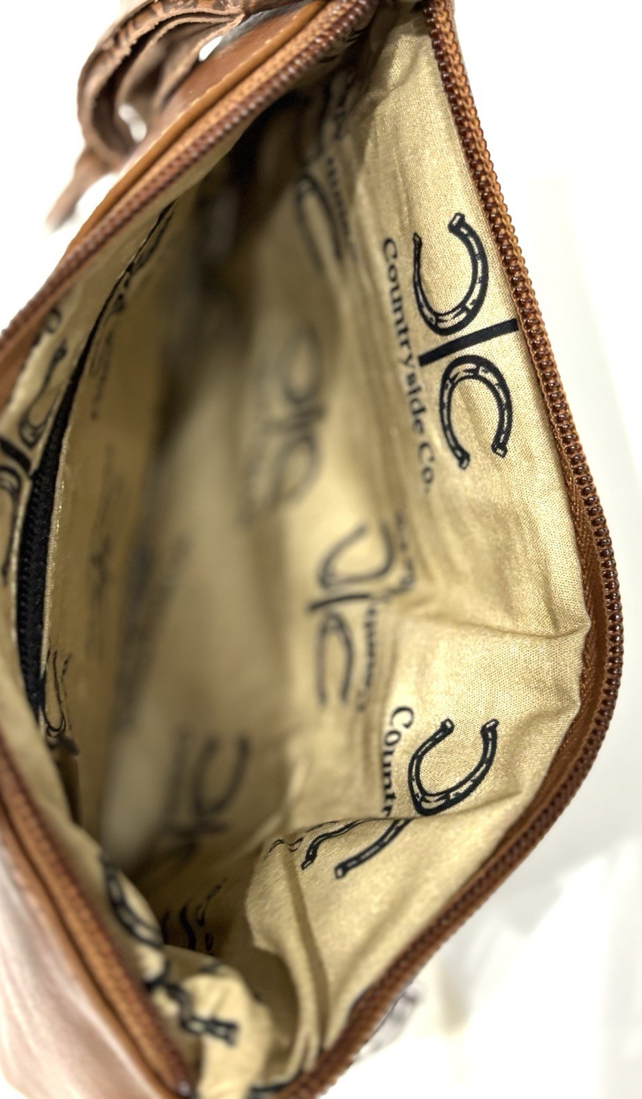 Countryside Co. Cowhide Tooled Leather Wristlet Clutch Brown White NWT