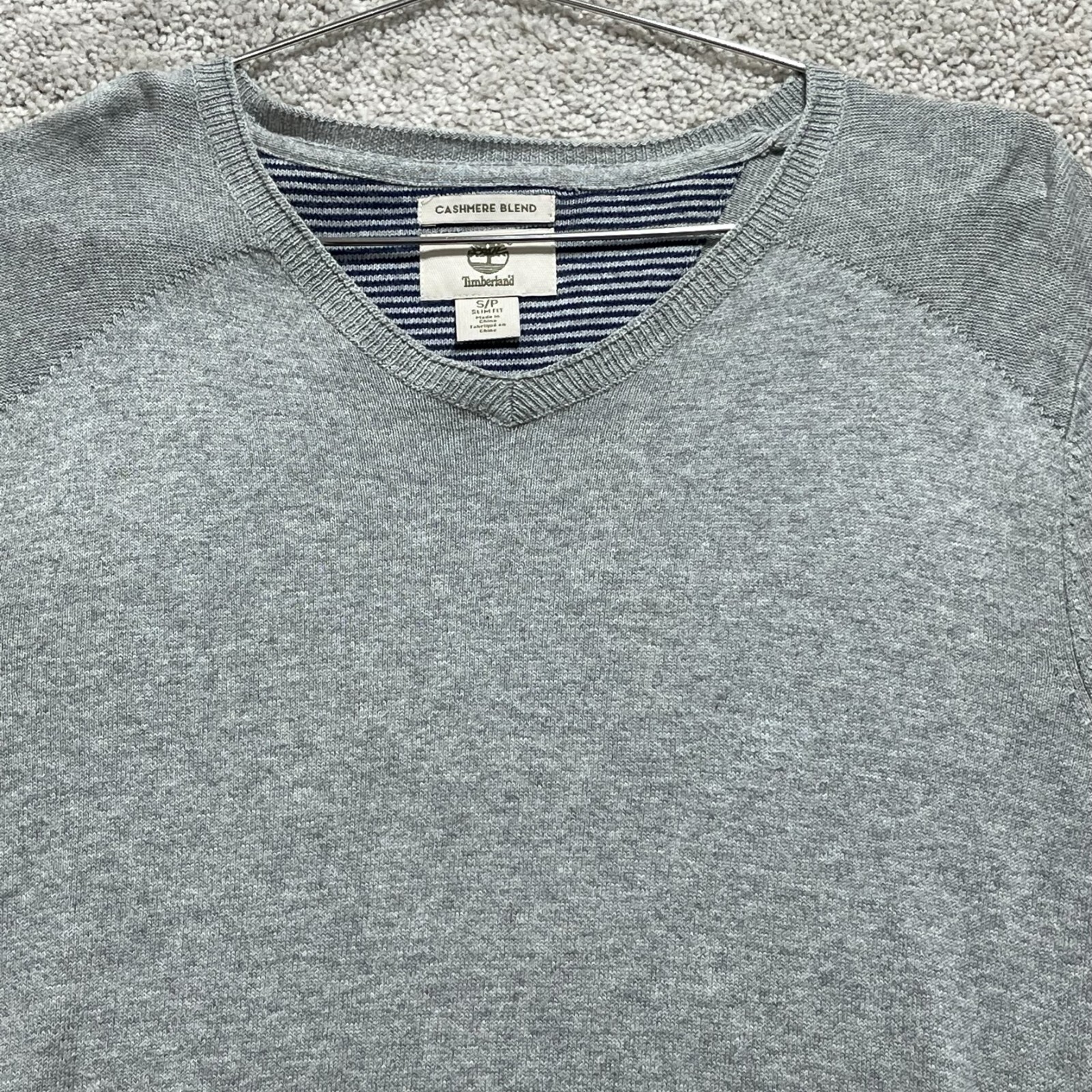 Timberland Sweater Men’s Small Gray Cashmere Blend Pullover Slim Fit Long Sleeve